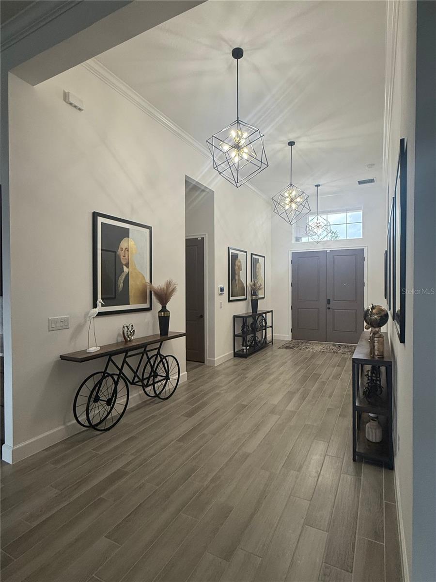 Image 12 of 49 For 1088 Signet Drive