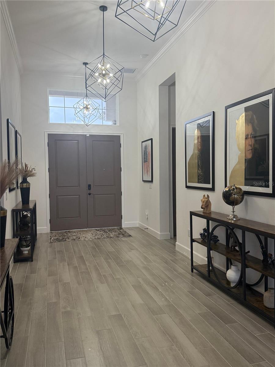 Image 13 of 49 For 1088 Signet Drive