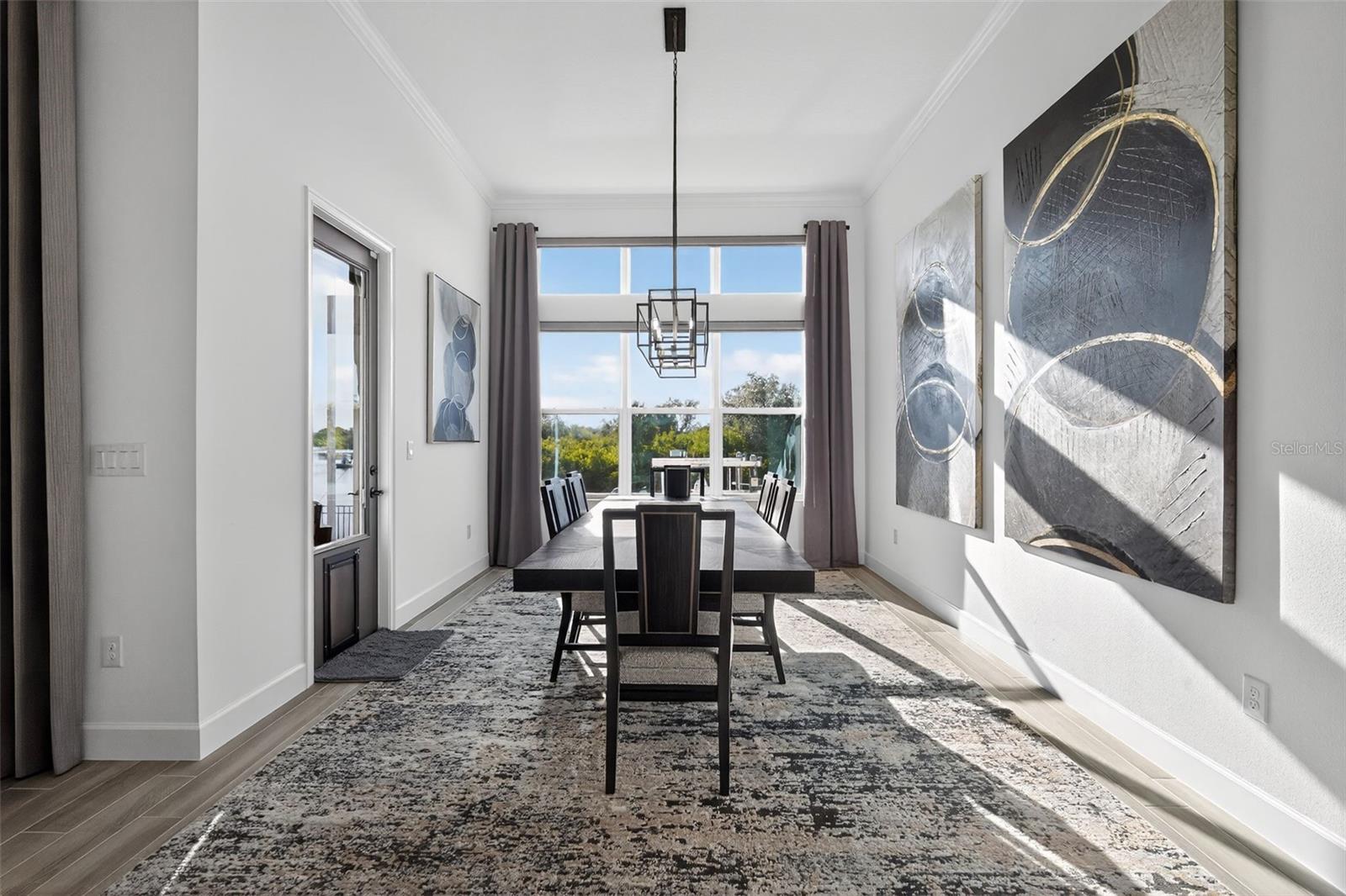 Image 19 of 49 For 1088 Signet Drive