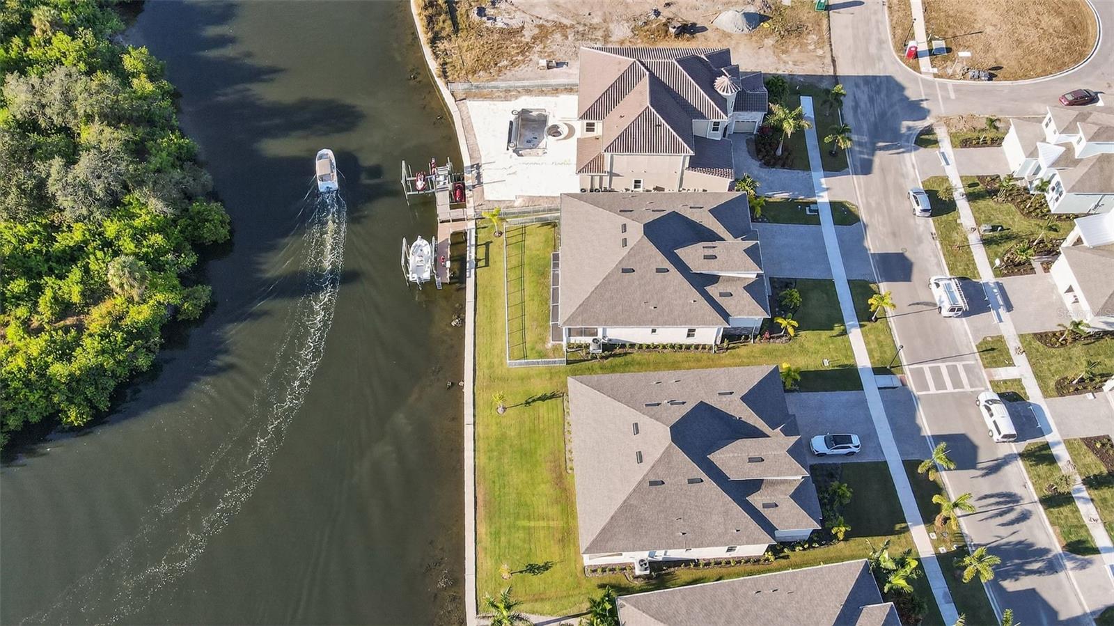 Image 42 of 49 For 1088 Signet Drive