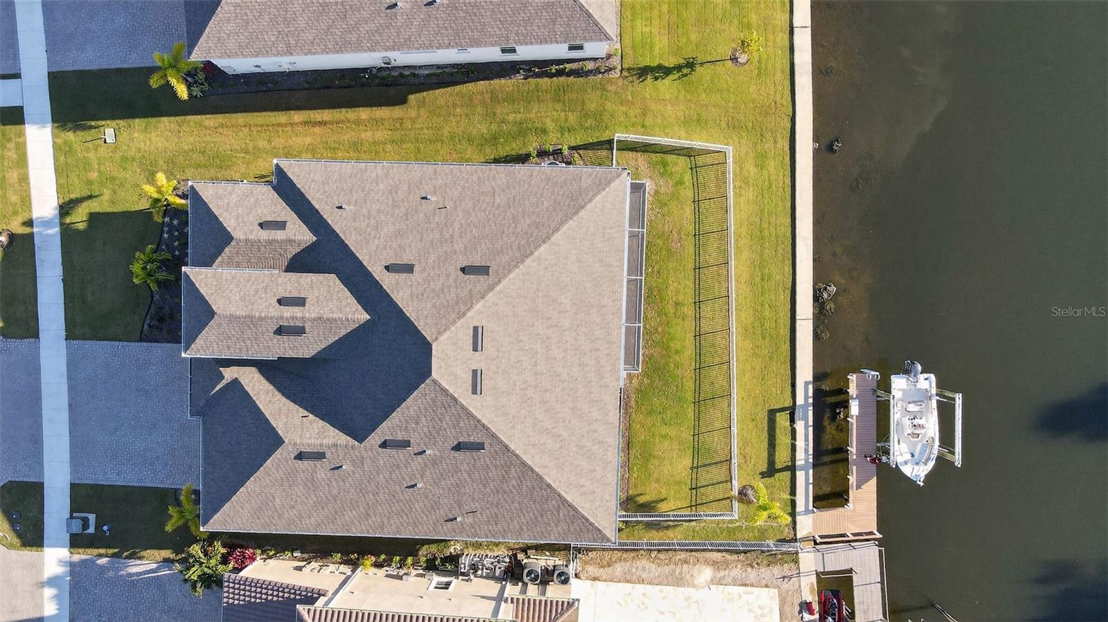 Image 43 of 49 For 1088 Signet Drive