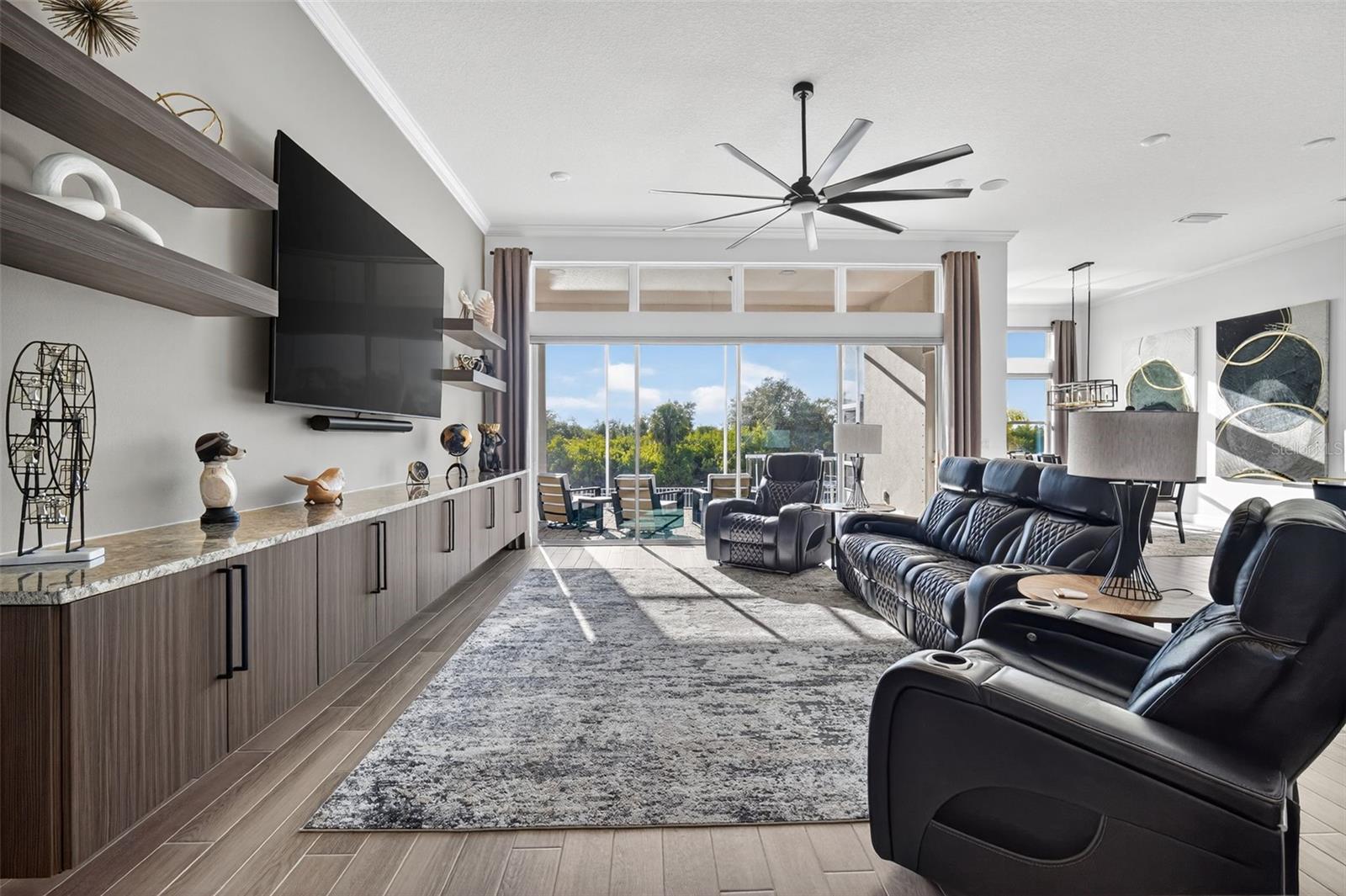 Image 7 of 49 For 1088 Signet Drive