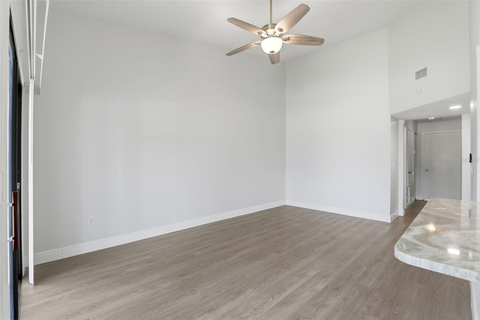 Image 16 of 45 For 1362 Stearman Court 20