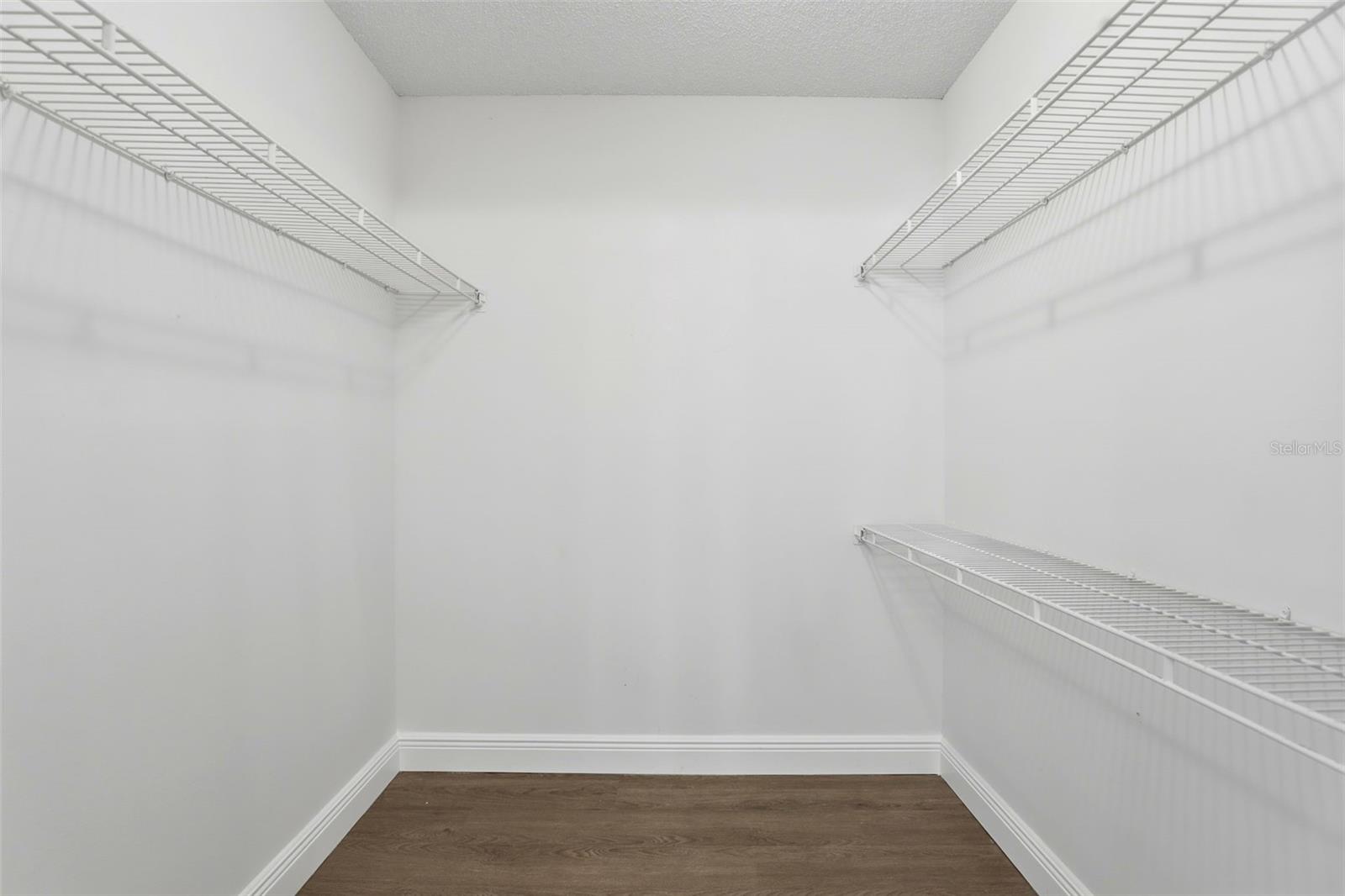 Image 19 of 45 For 1362 Stearman Court 20