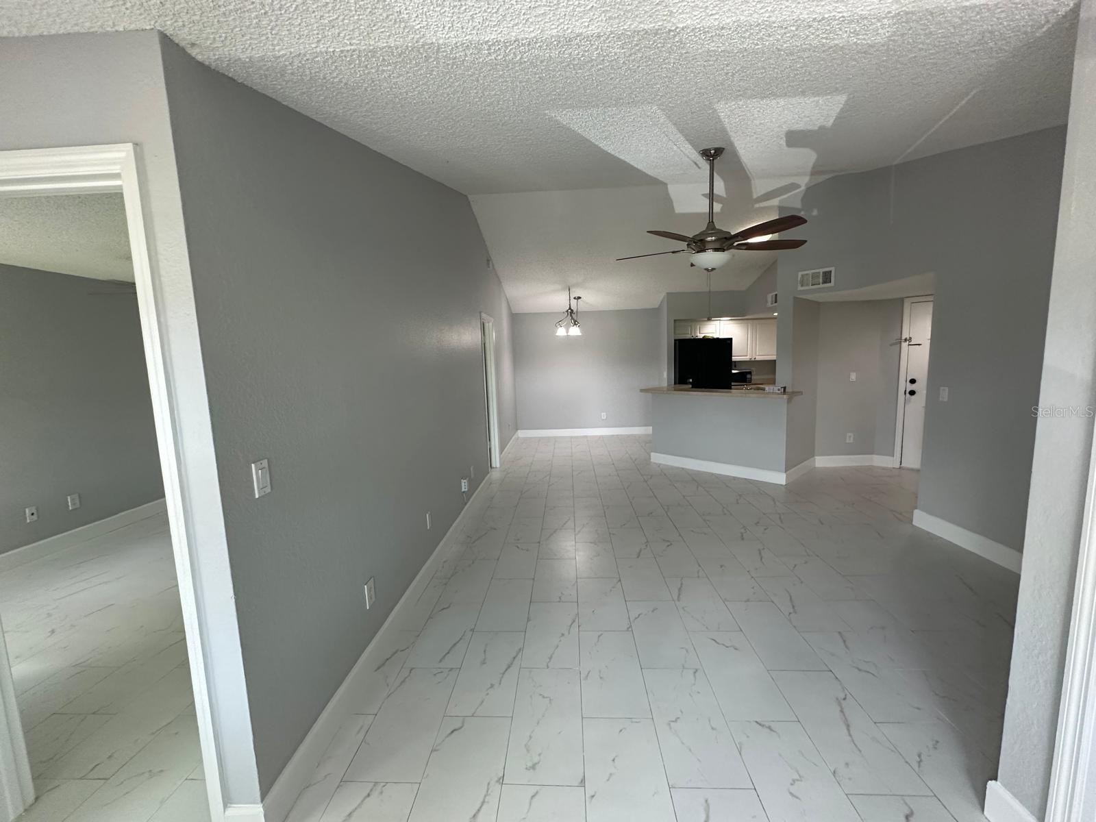 Image 13 of 18 For 5725 Gatlin Avenue 328