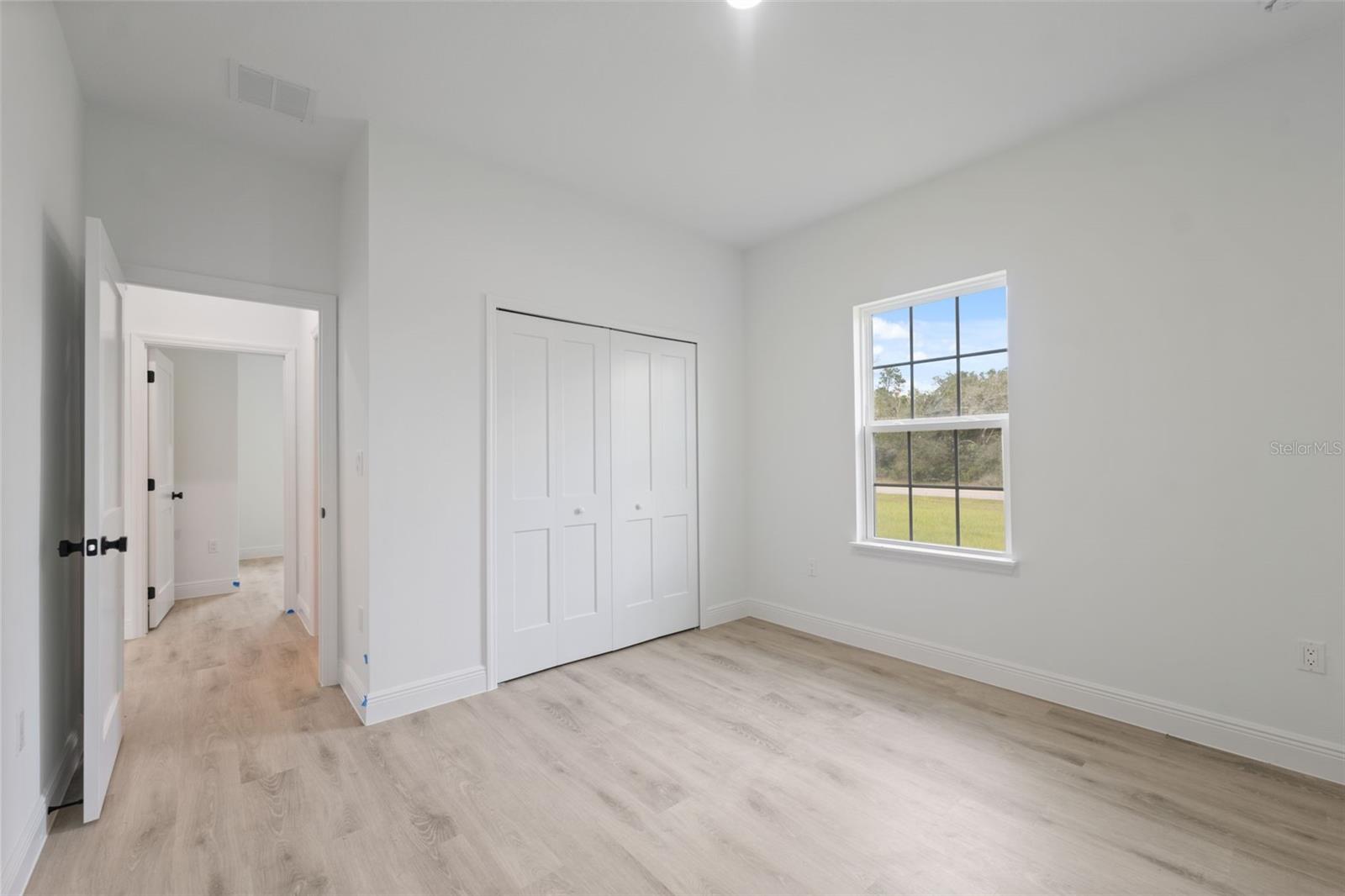 Image 22 of 32 For 2273 158th Street Road