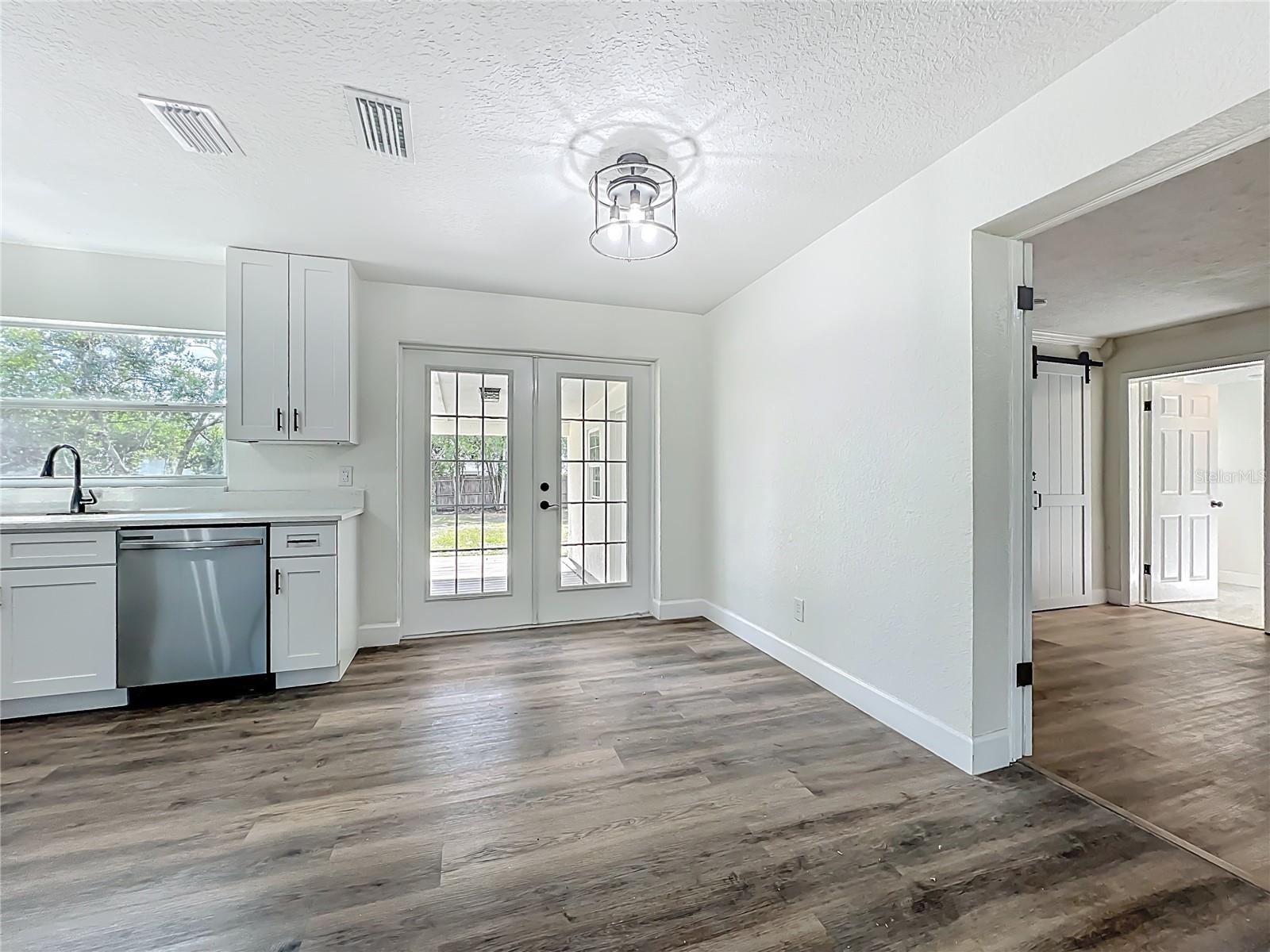 Image 8 of 30 For 2680 Palmetto Road