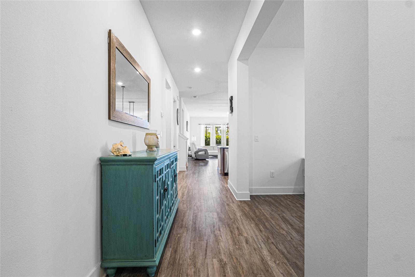 Image 11 of 51 For 14955 Lebeau Loop