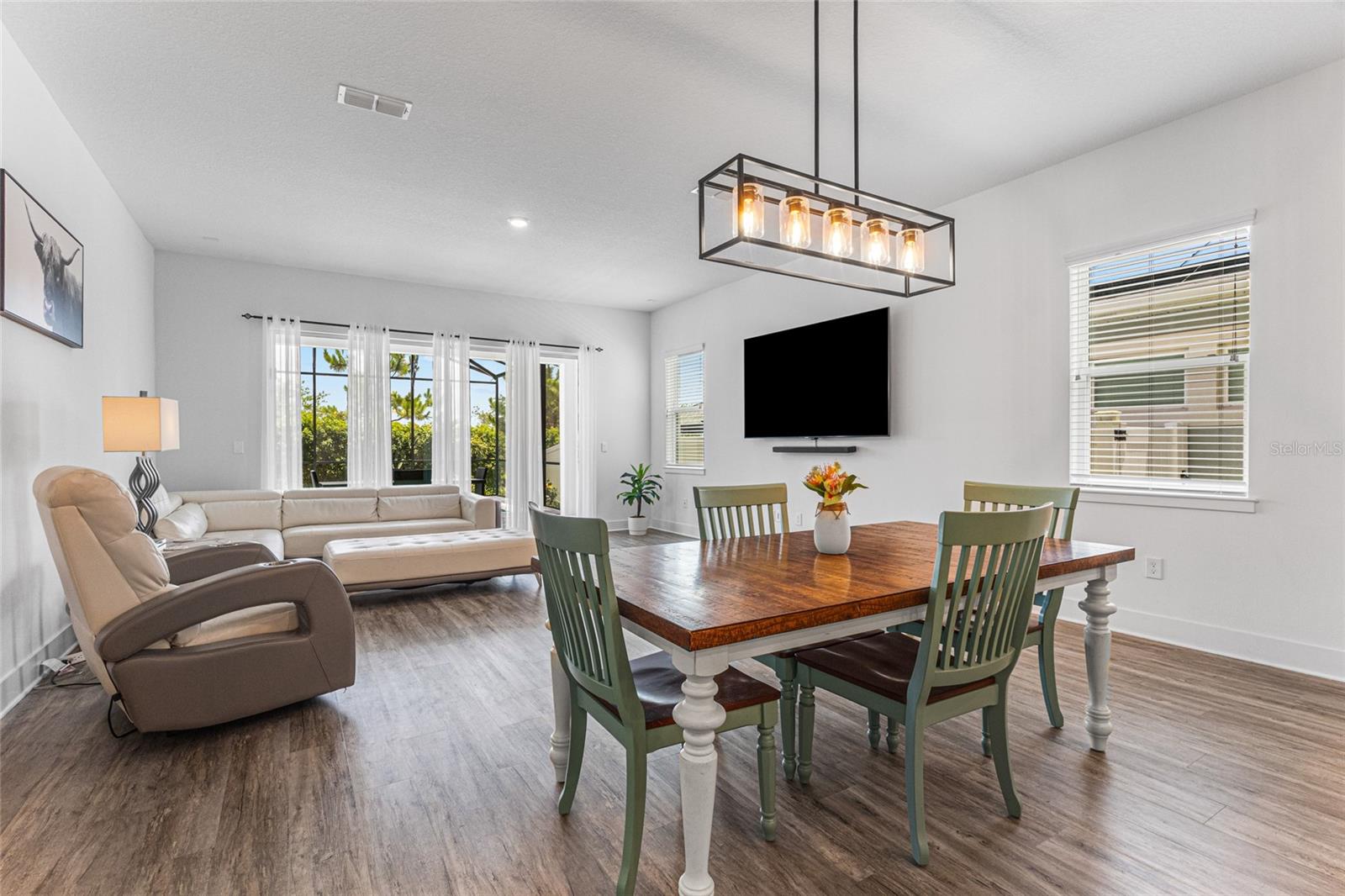 Image 20 of 51 For 14955 Lebeau Loop