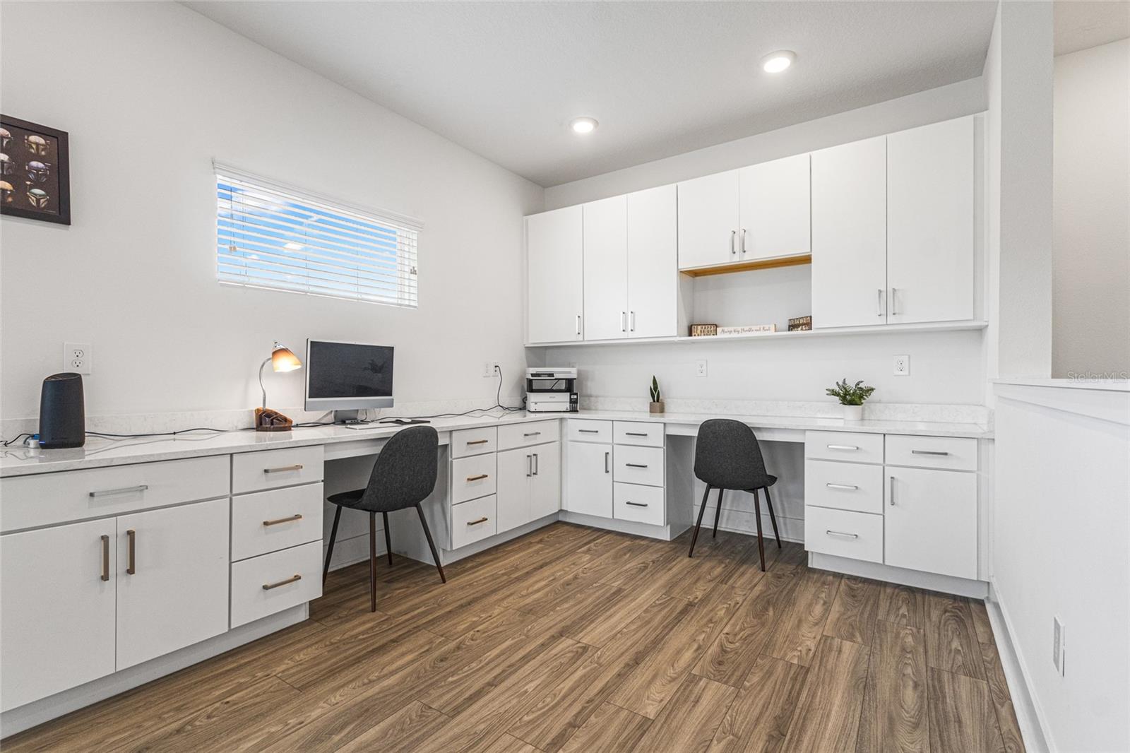 Image 34 of 51 For 14955 Lebeau Loop