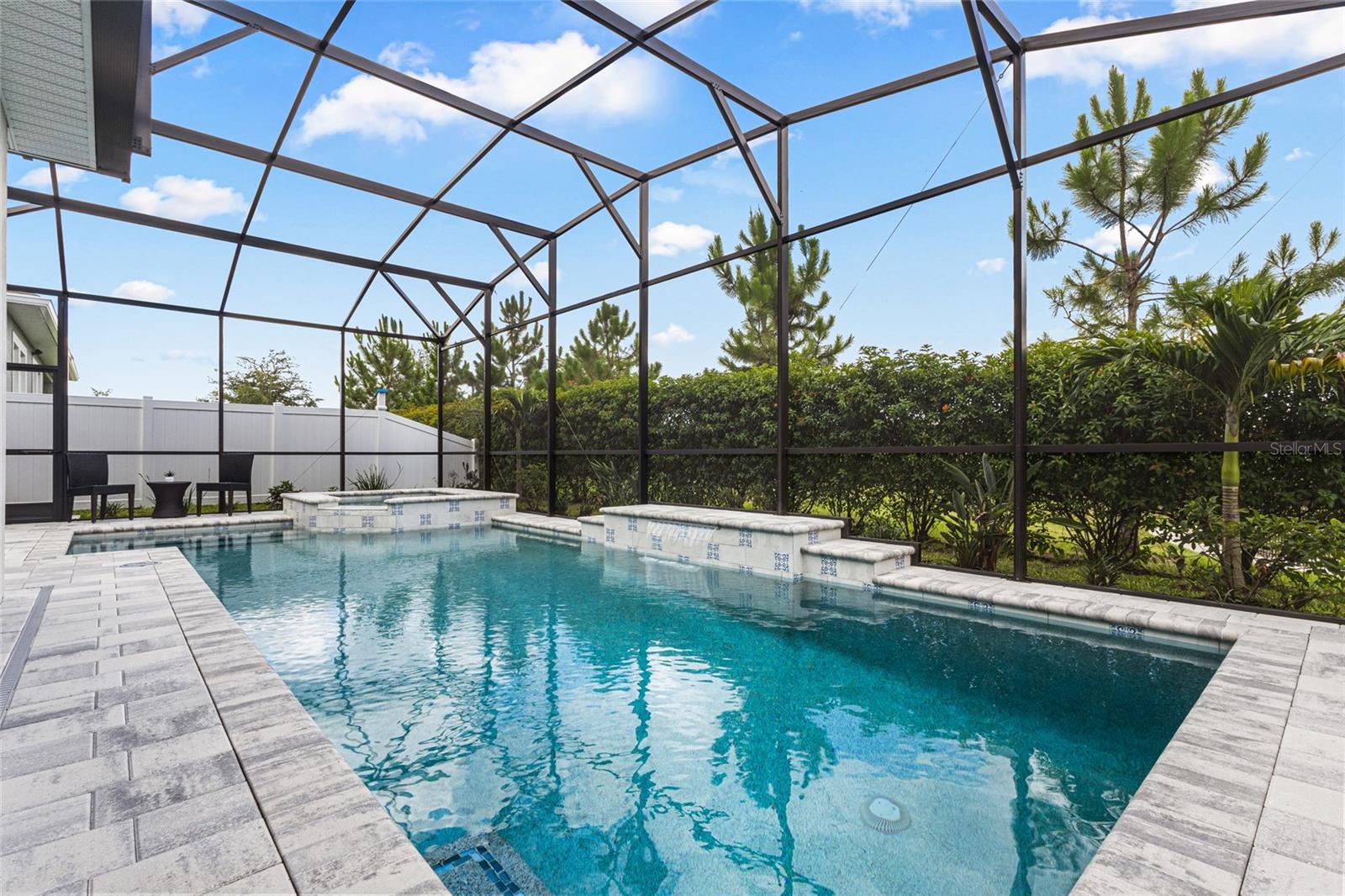 Image 6 of 51 For 14955 Lebeau Loop