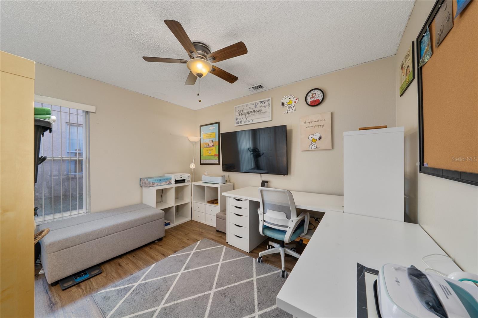 Image 17 of 34 For 1611 Bridgeview Circle