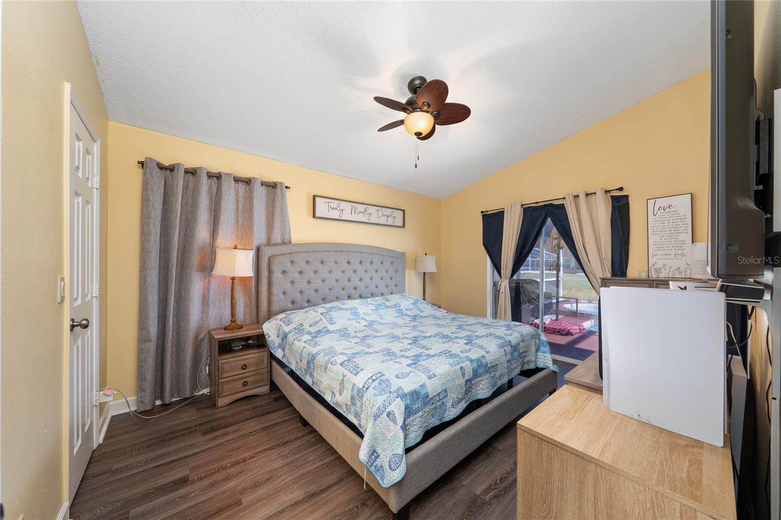 Image 20 of 34 For 1611 Bridgeview Circle