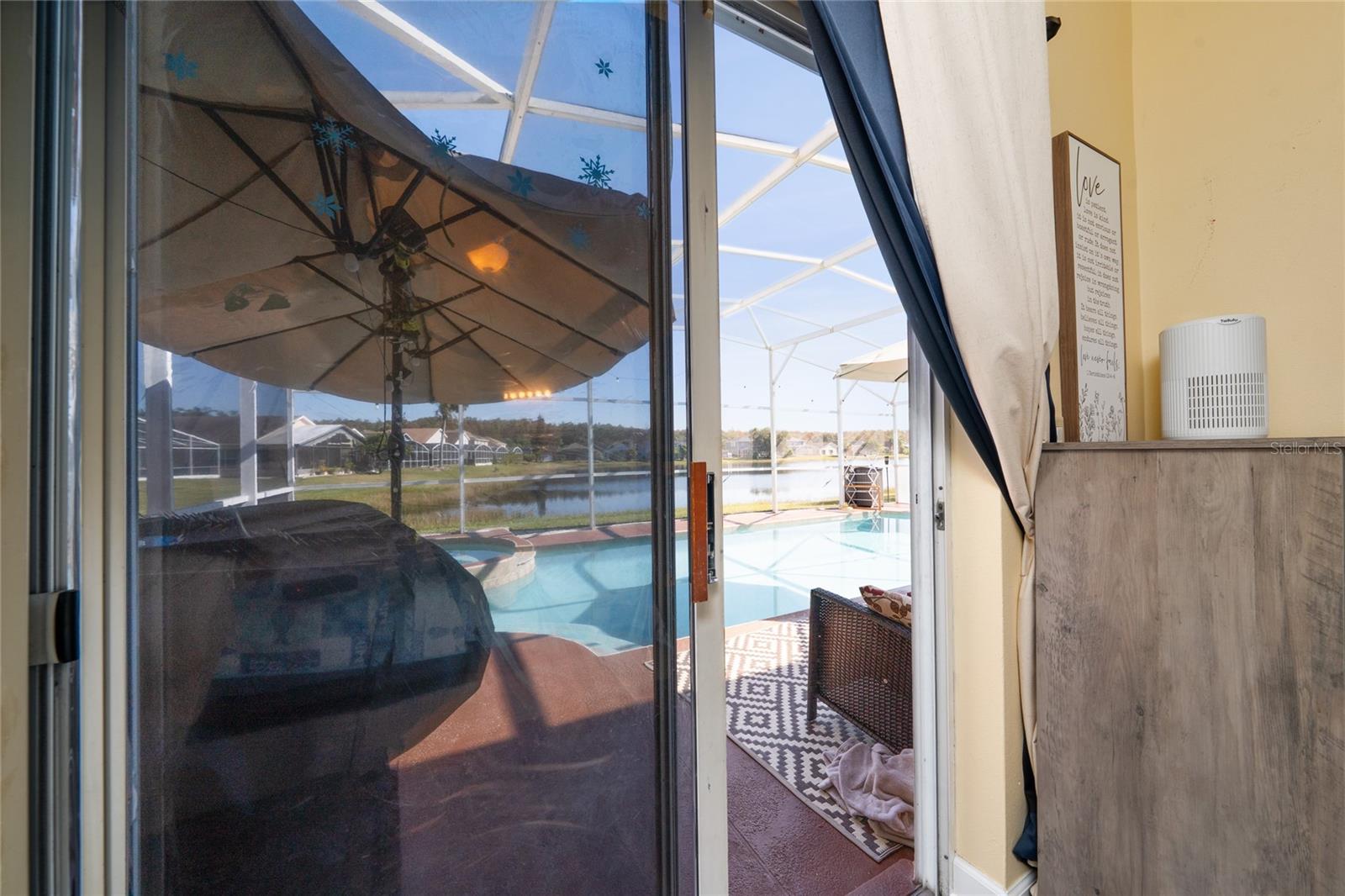 Image 21 of 34 For 1611 Bridgeview Circle