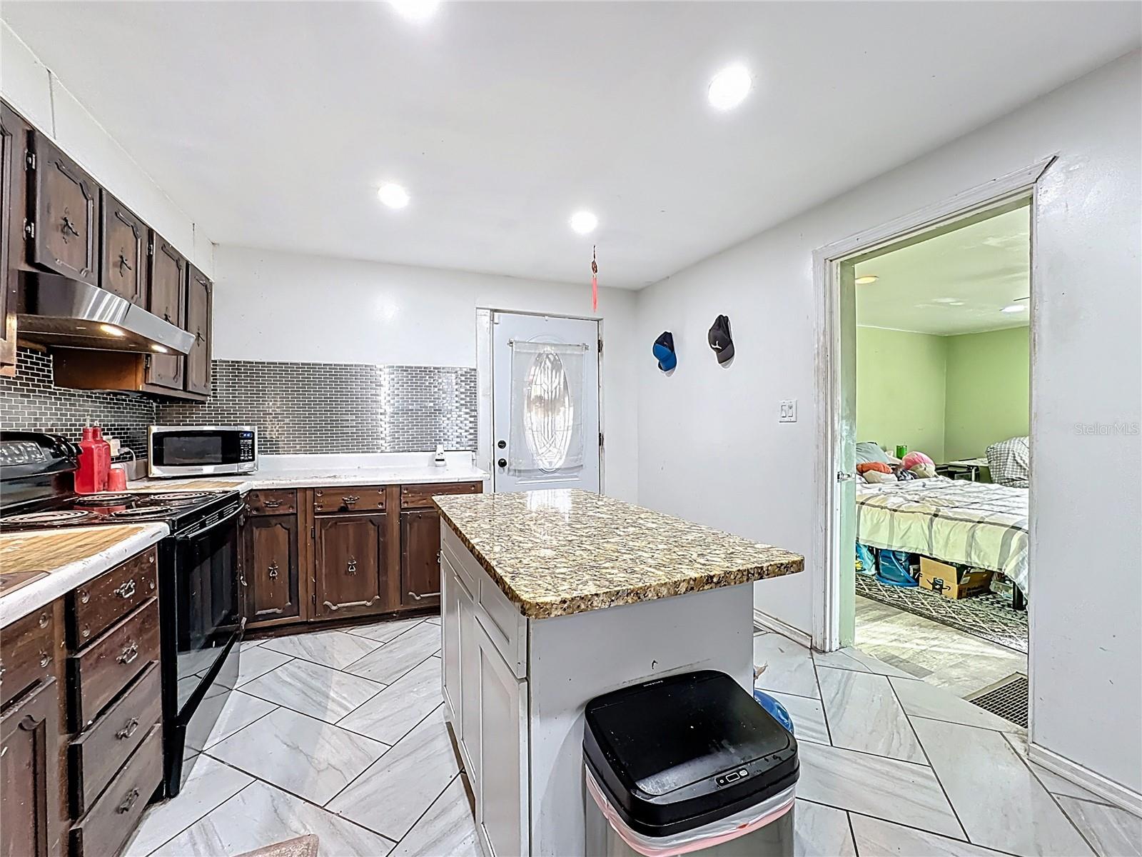 Image 7 of 63 For 7717 Clarcona Ocoee Road