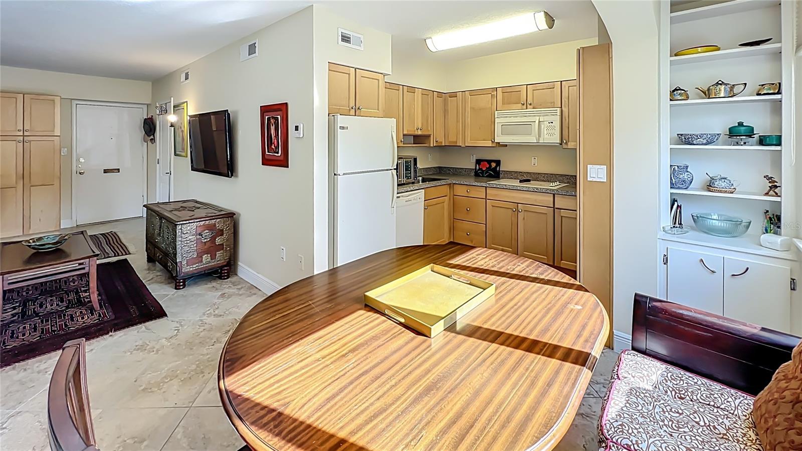 Image 10 of 36 For 311 Morse Boulevard 6-3