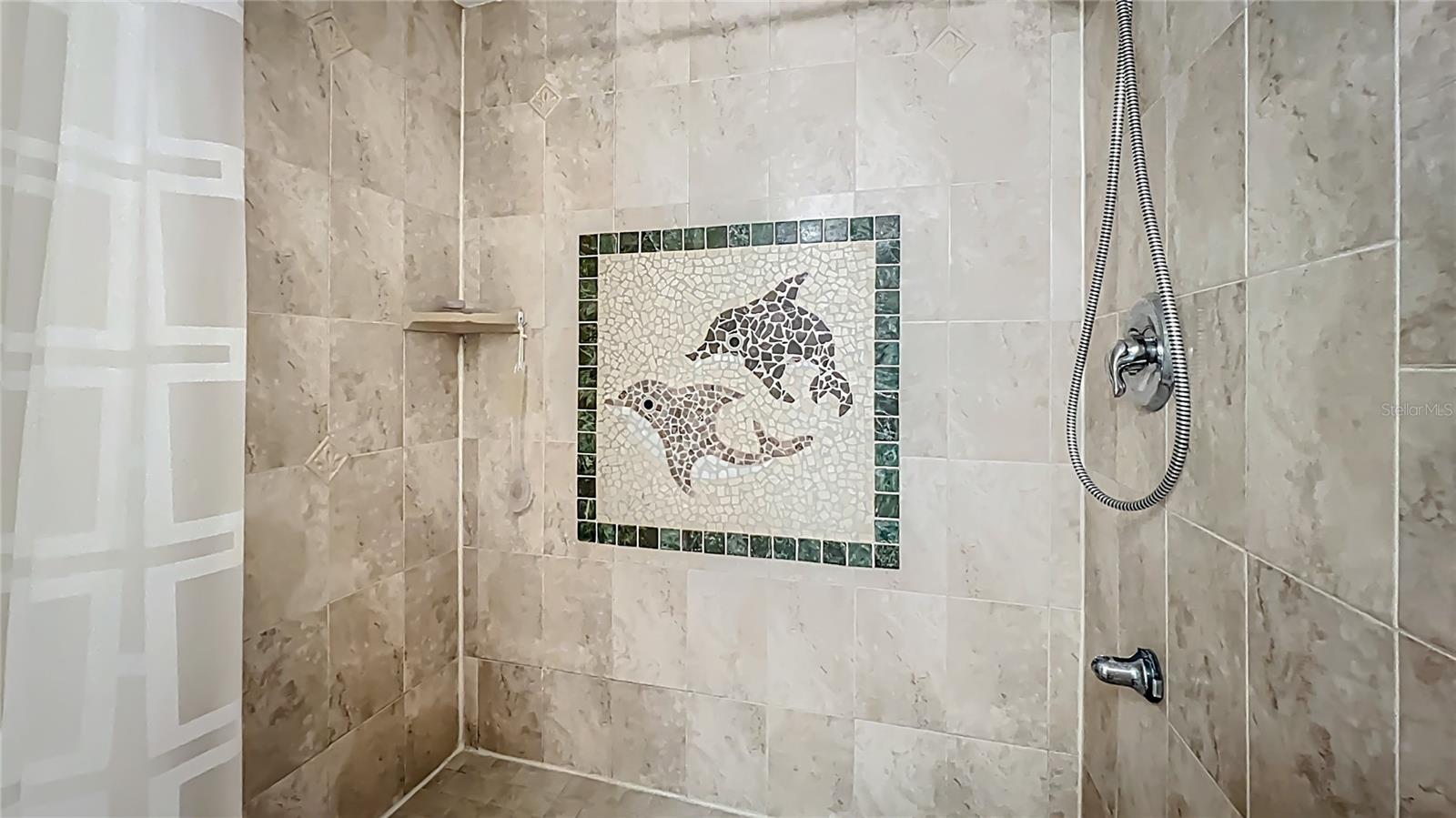 Image 20 of 36 For 311 Morse Boulevard 6-3