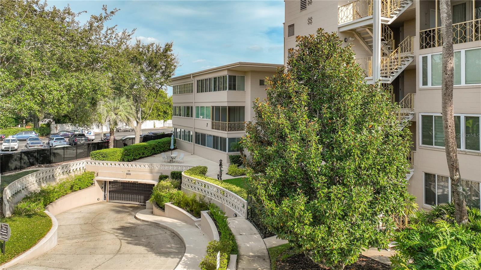 Image 25 of 36 For 311 Morse Boulevard 6-3