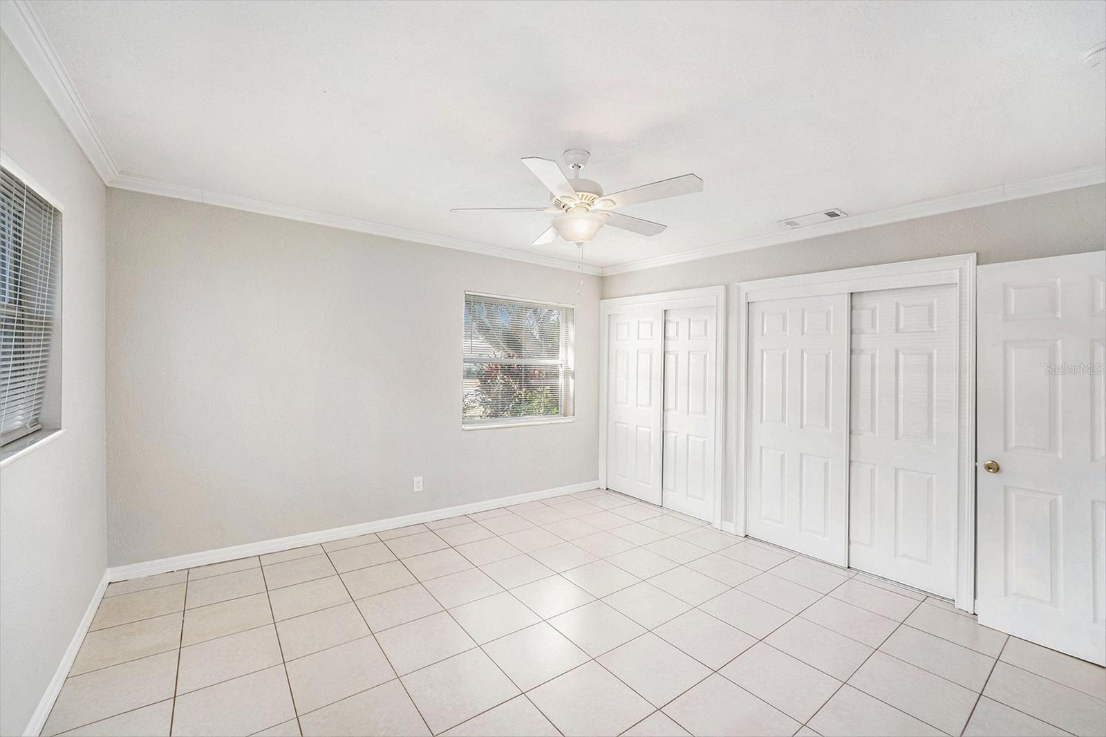 Image 15 of 25 For 4260 Narvarez Way S