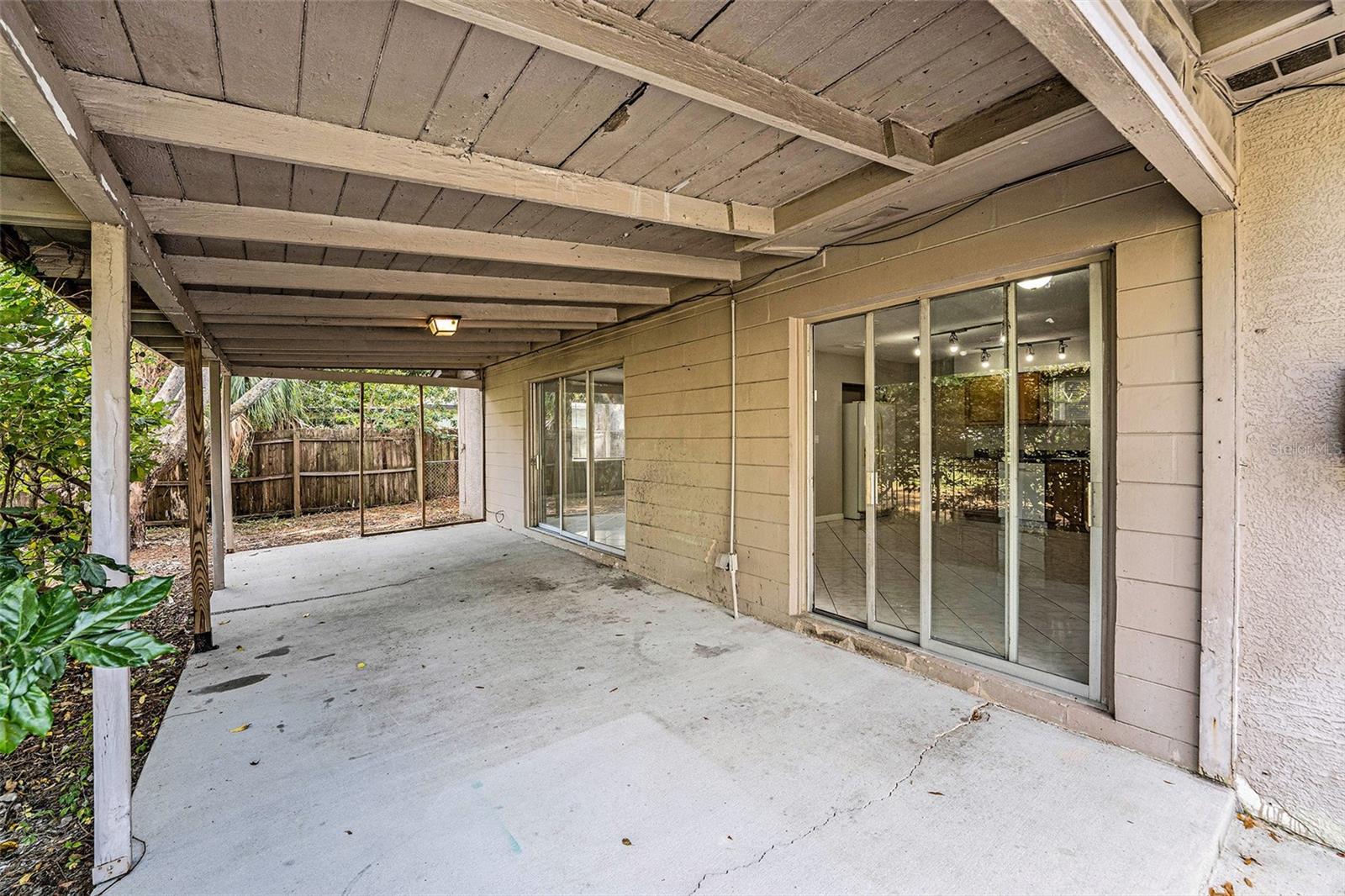 Image 23 of 25 For 4260 Narvarez Way S