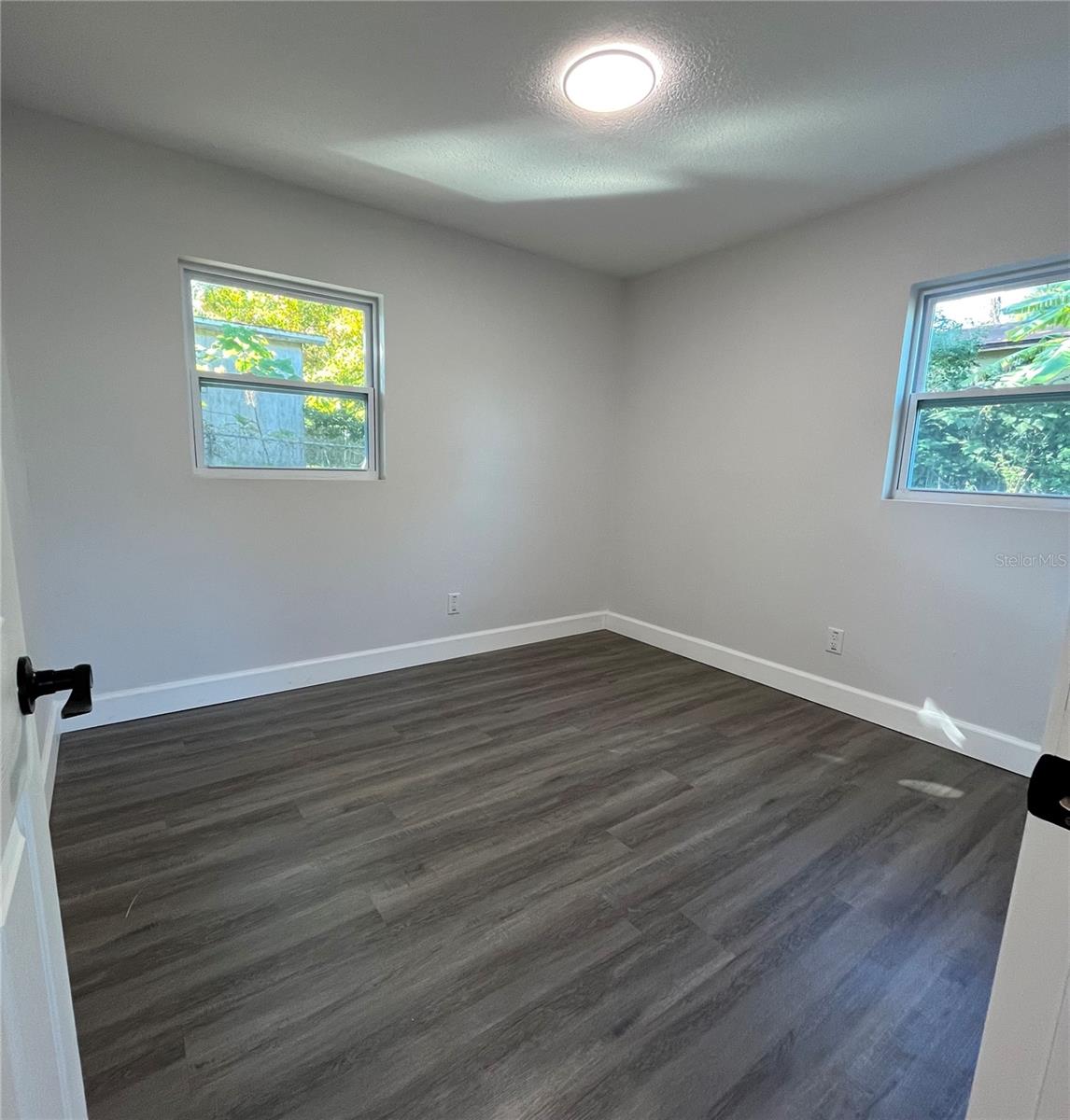 Image 14 of 19 For 1208 Helen Street