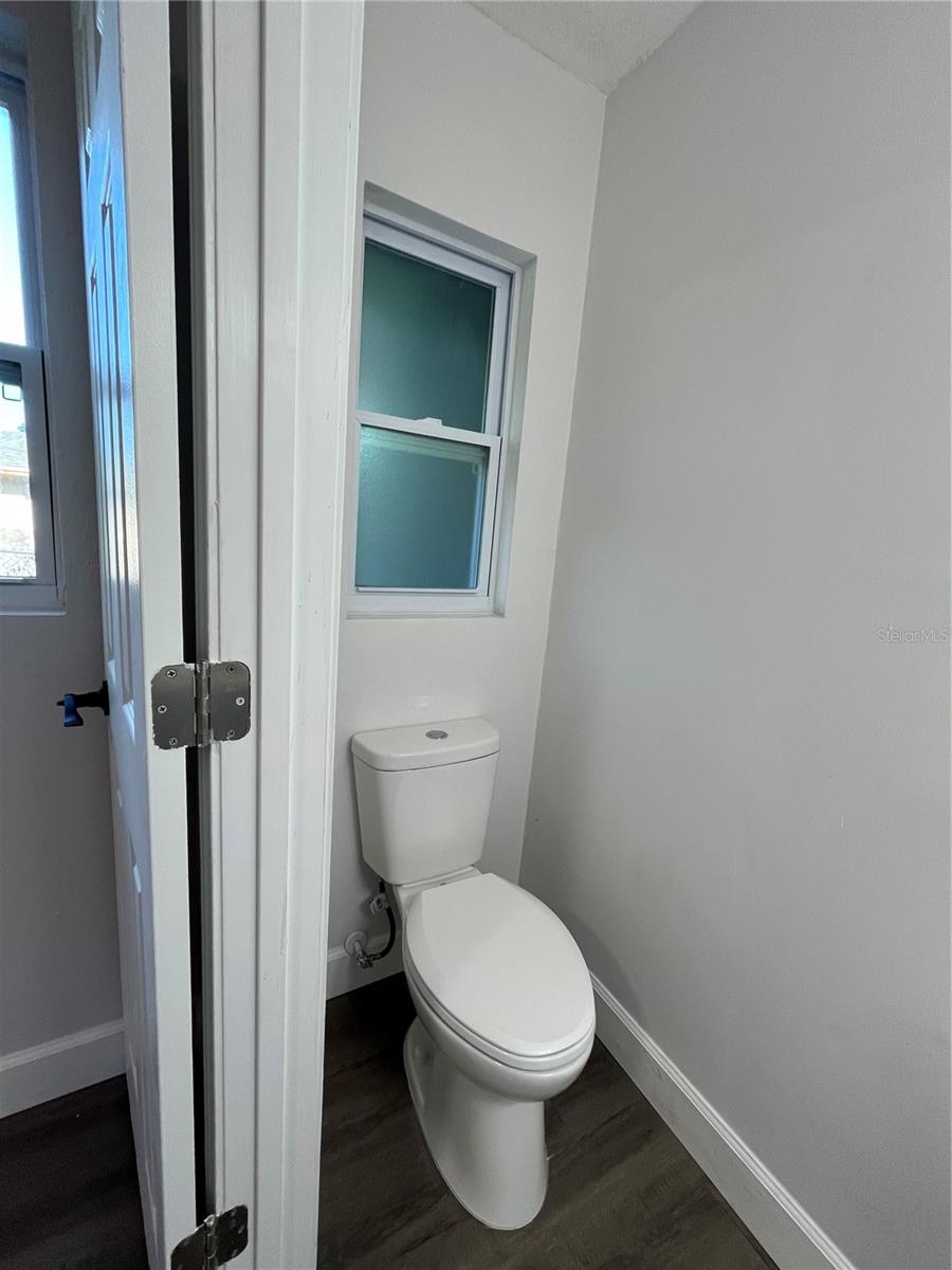 Image 19 of 19 For 1208 Helen Street