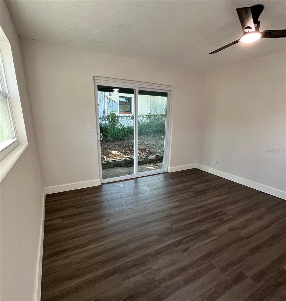 Image 6 of 19 For 1208 Helen Street