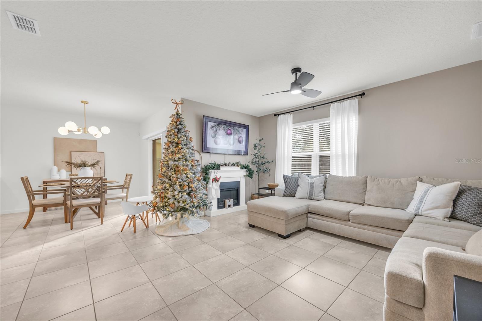 Image 15 of 49 For 509 Forest Trace Circle