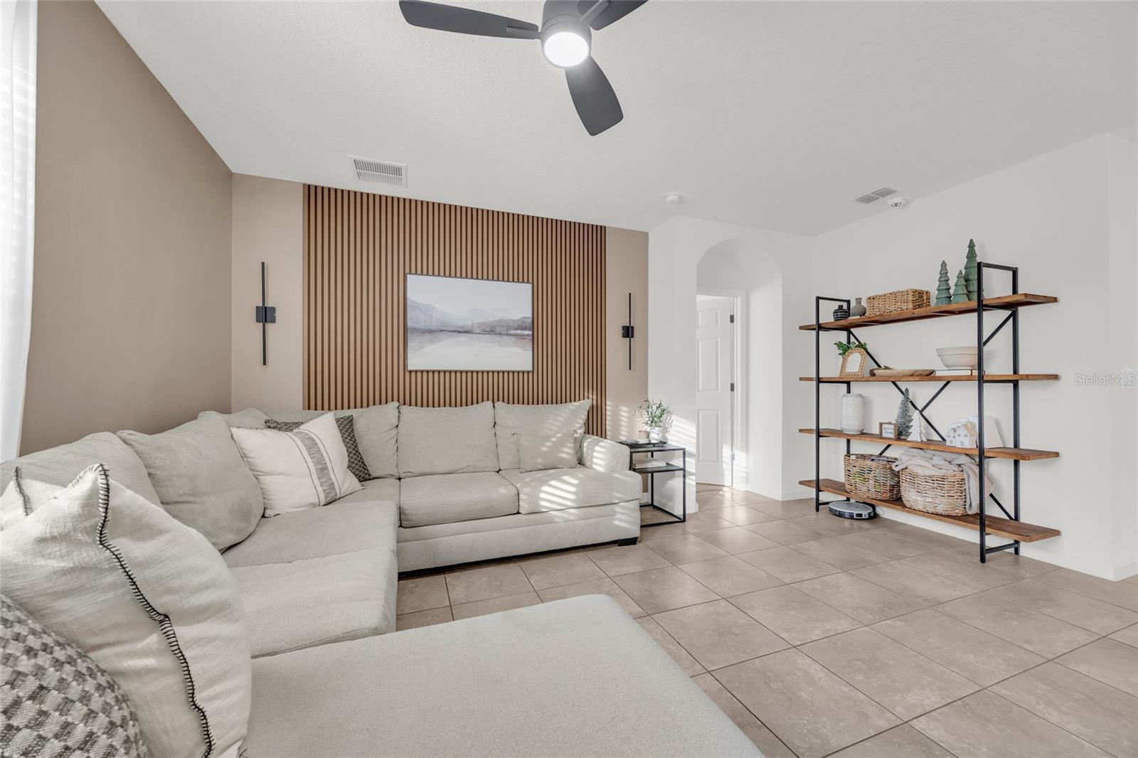 Image 19 of 49 For 509 Forest Trace Circle