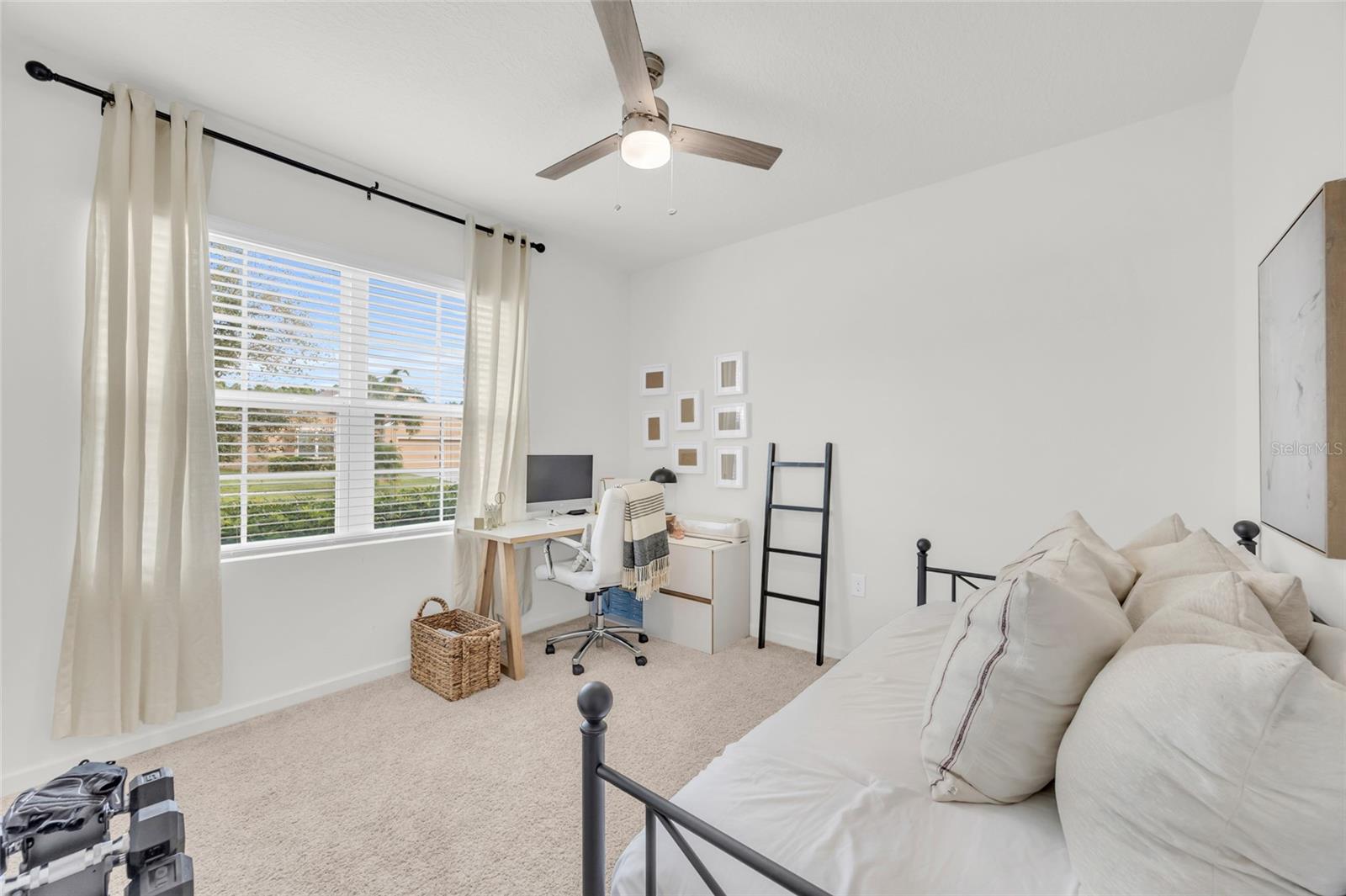 Image 28 of 49 For 509 Forest Trace Circle