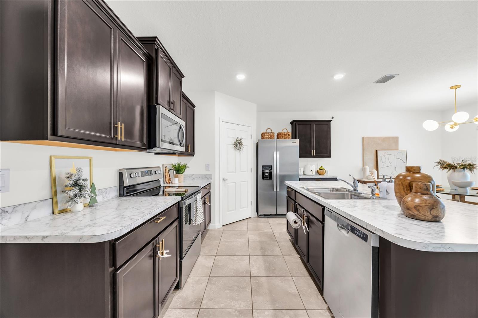 Image 7 of 49 For 509 Forest Trace Circle