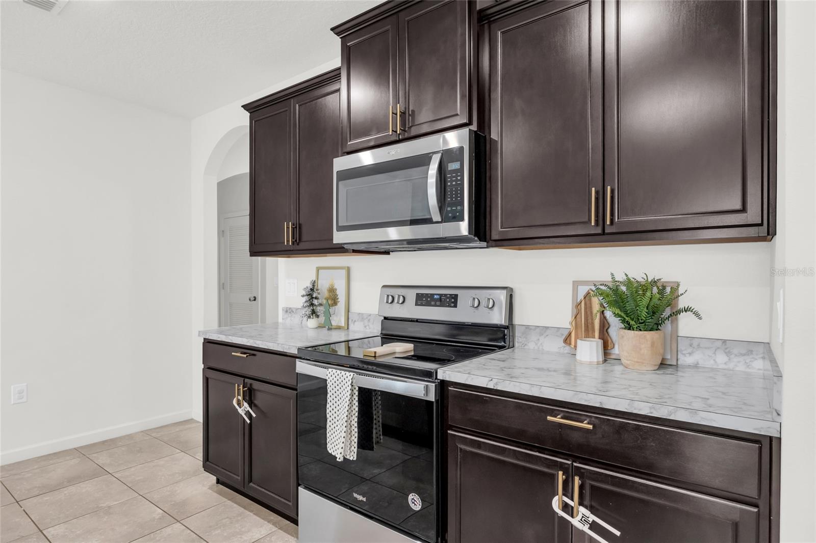 Image 8 of 49 For 509 Forest Trace Circle