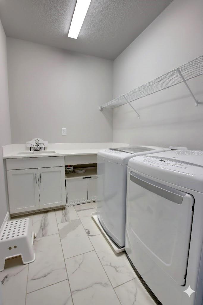 Image 33 of 37 For 640 Rosewood Way