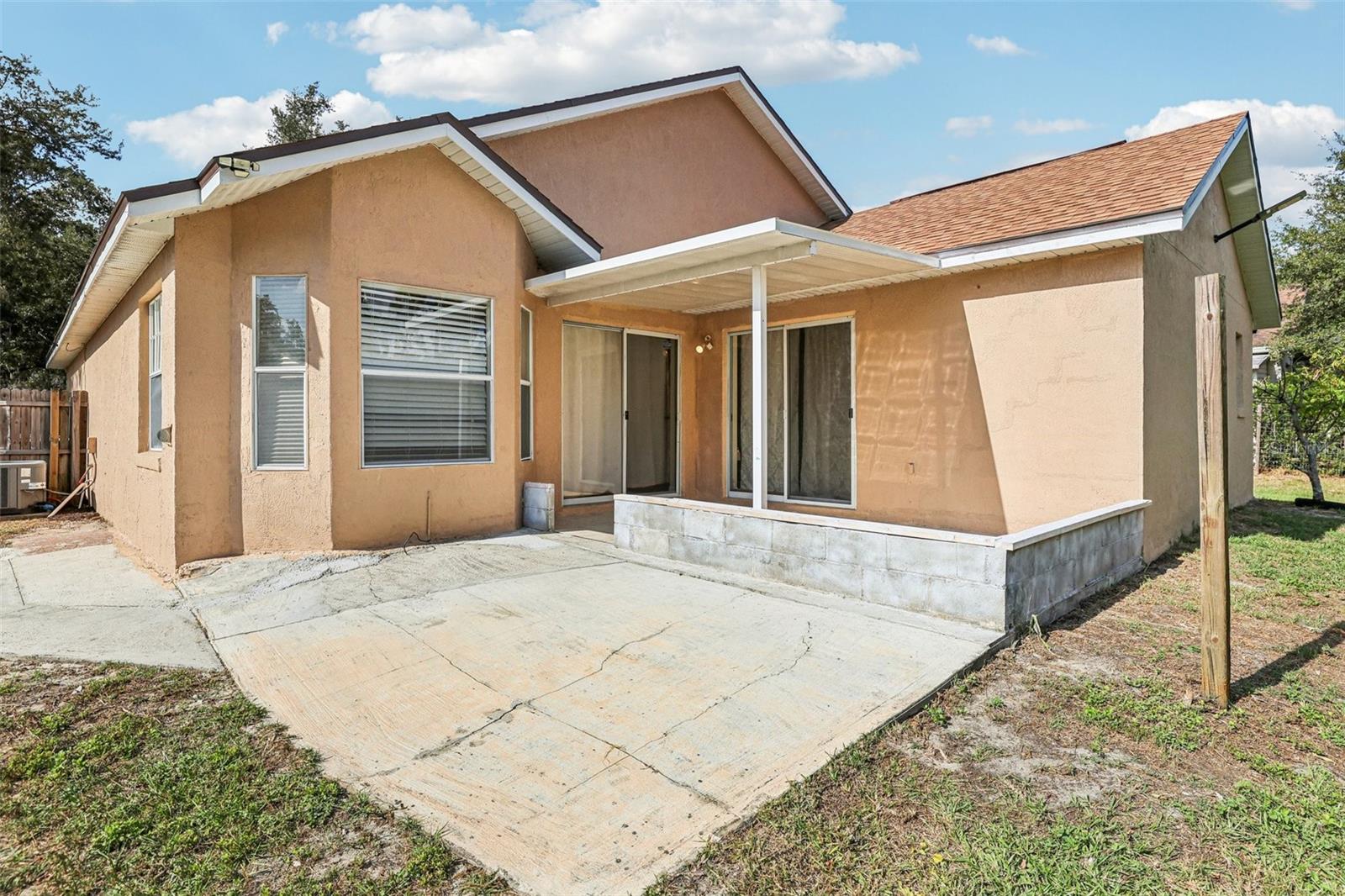 Image 24 of 26 For 615 Oakpoint Circle