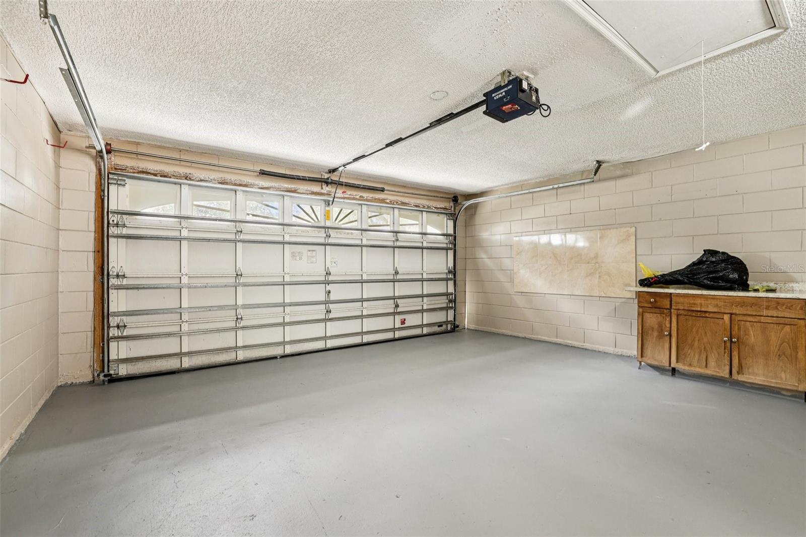 Image 26 of 26 For 615 Oakpoint Circle