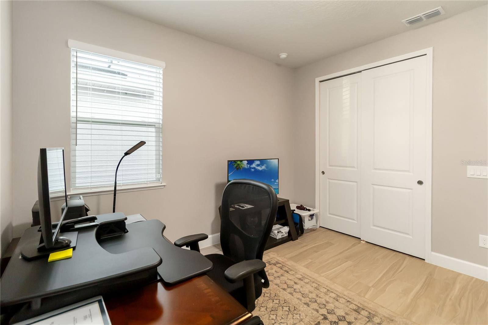 Image 20 of 48 For 3663 Arbordale Loop