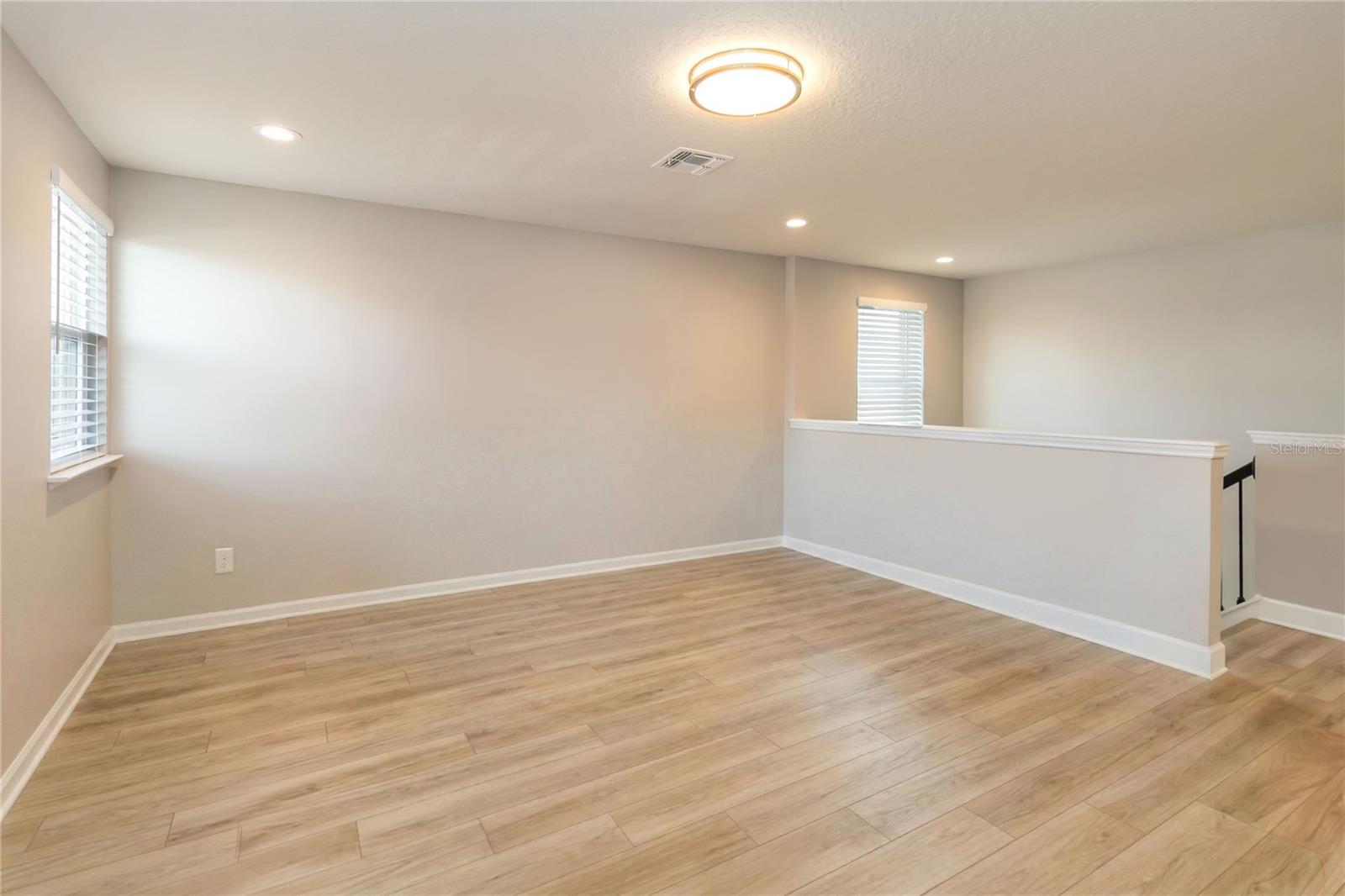 Image 25 of 48 For 3663 Arbordale Loop