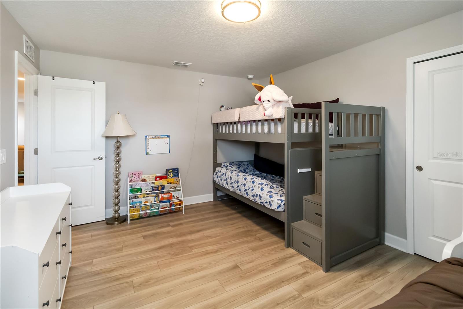 Image 38 of 48 For 3663 Arbordale Loop