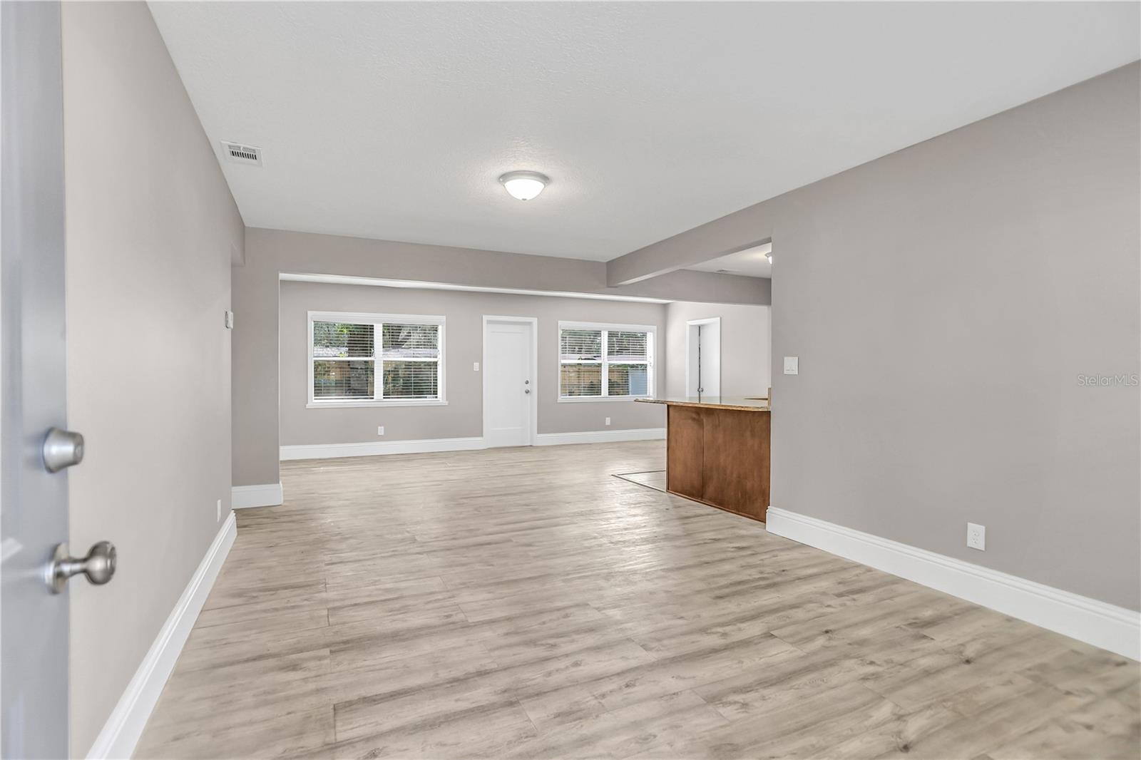 Image 5 of 26 For 2906 Pershing Avenue