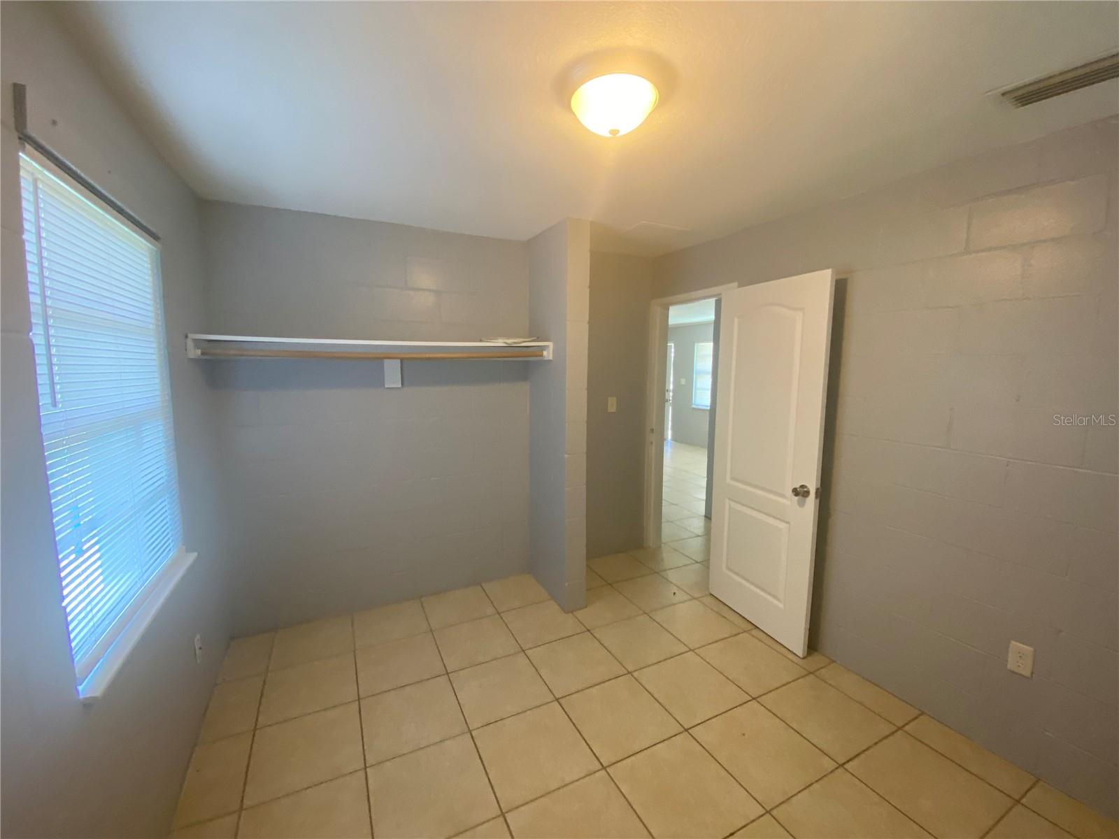 Image 13 of 13 For 1119 Mcnamee Street B