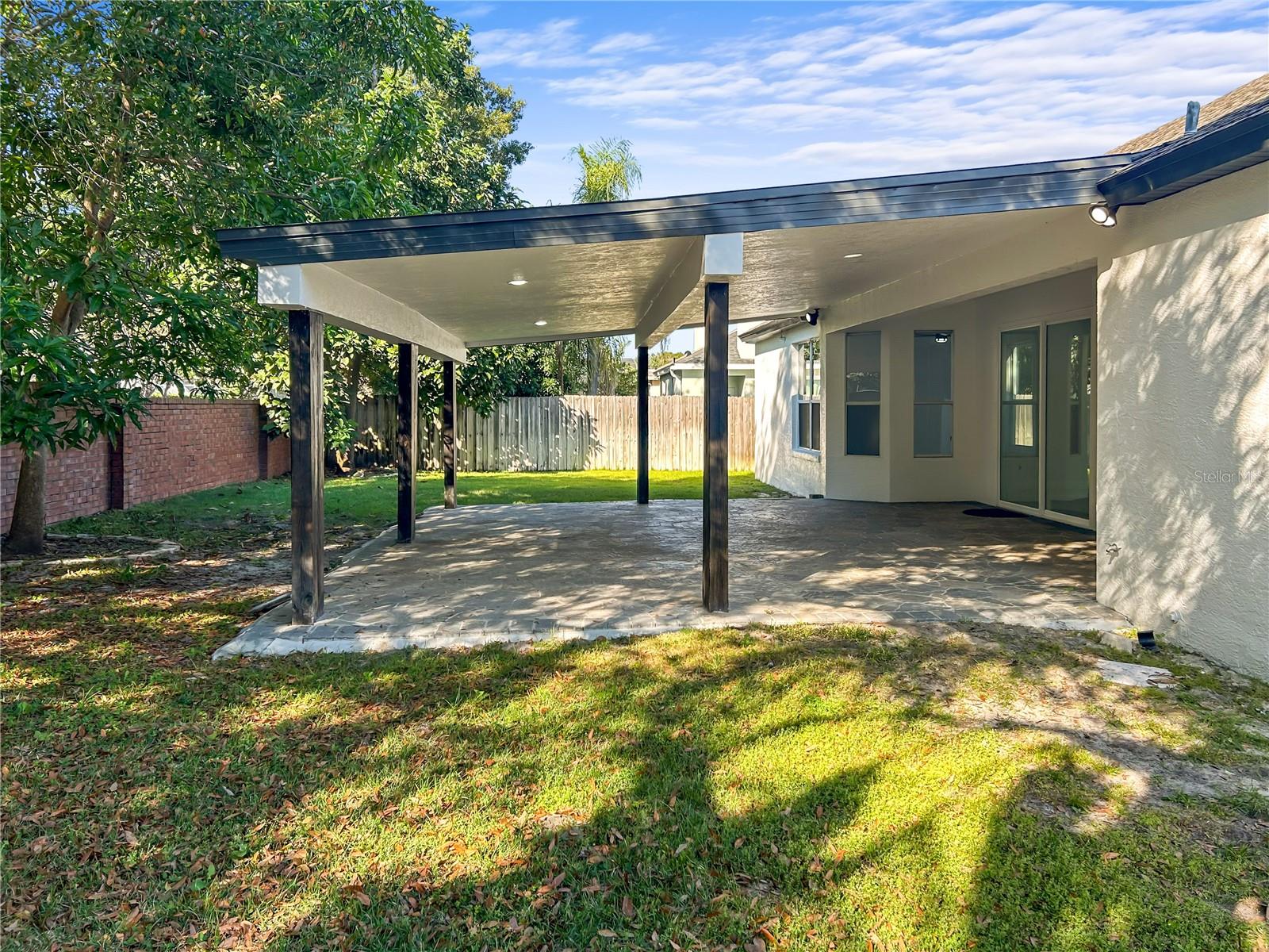 Image 29 of 31 For 10122 Newington Drive