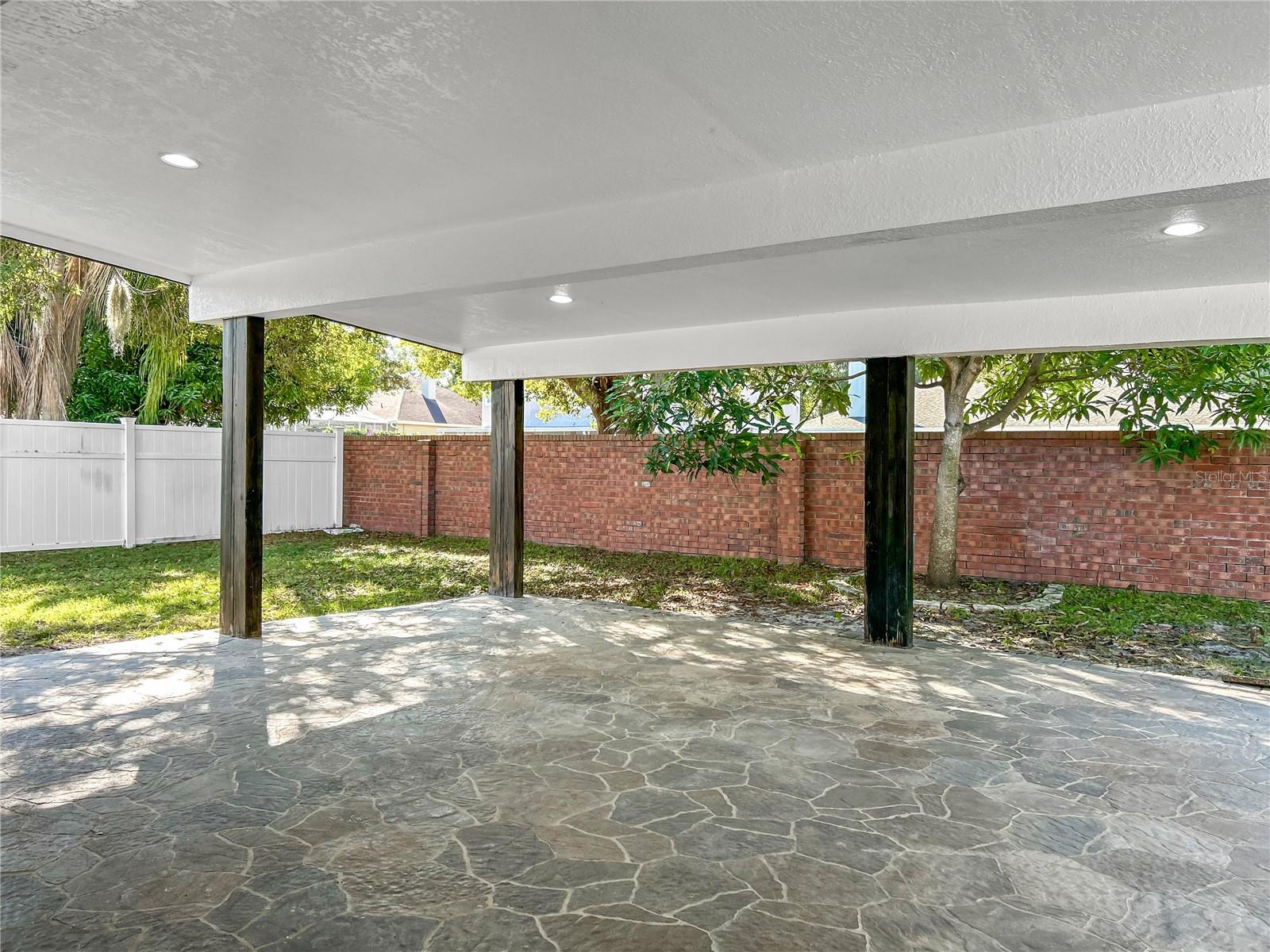 Image 30 of 31 For 10122 Newington Drive