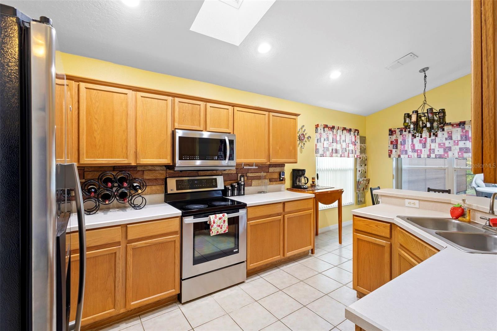 Image 20 of 56 For 2633 Autumn Creek Circle