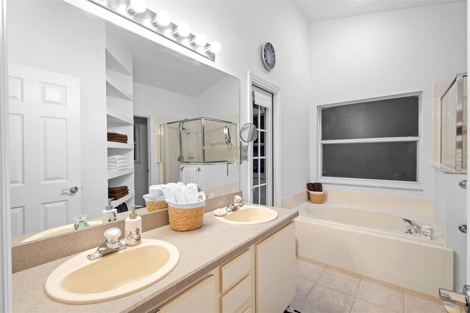 Image 23 of 56 For 2633 Autumn Creek Circle