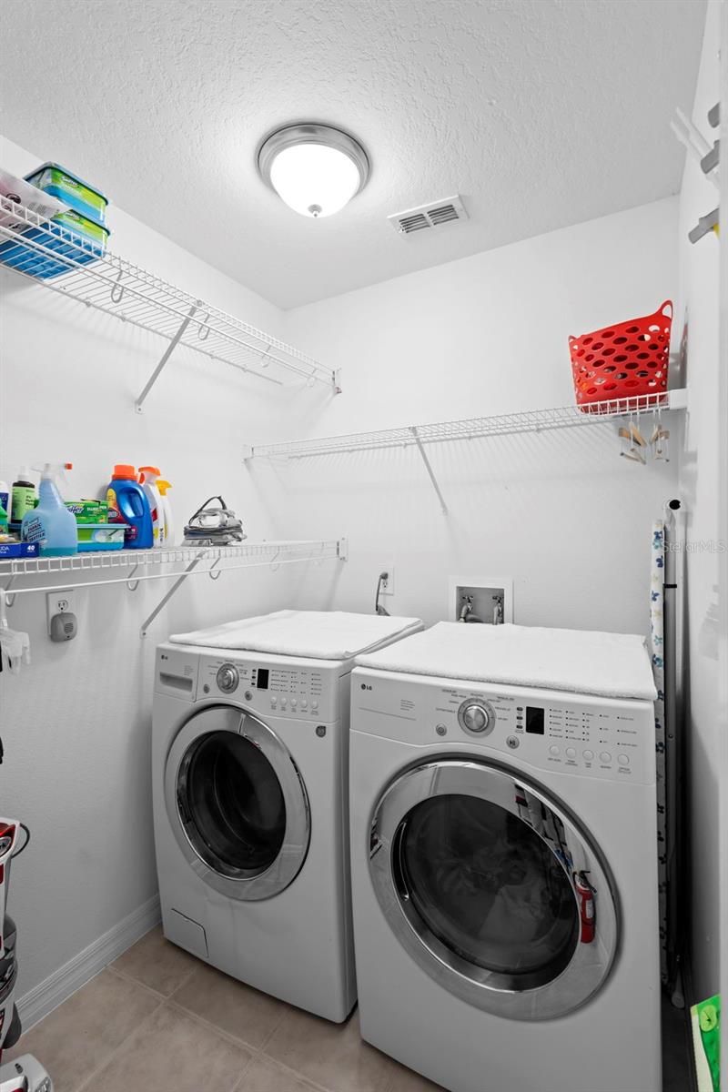 Image 32 of 56 For 2633 Autumn Creek Circle