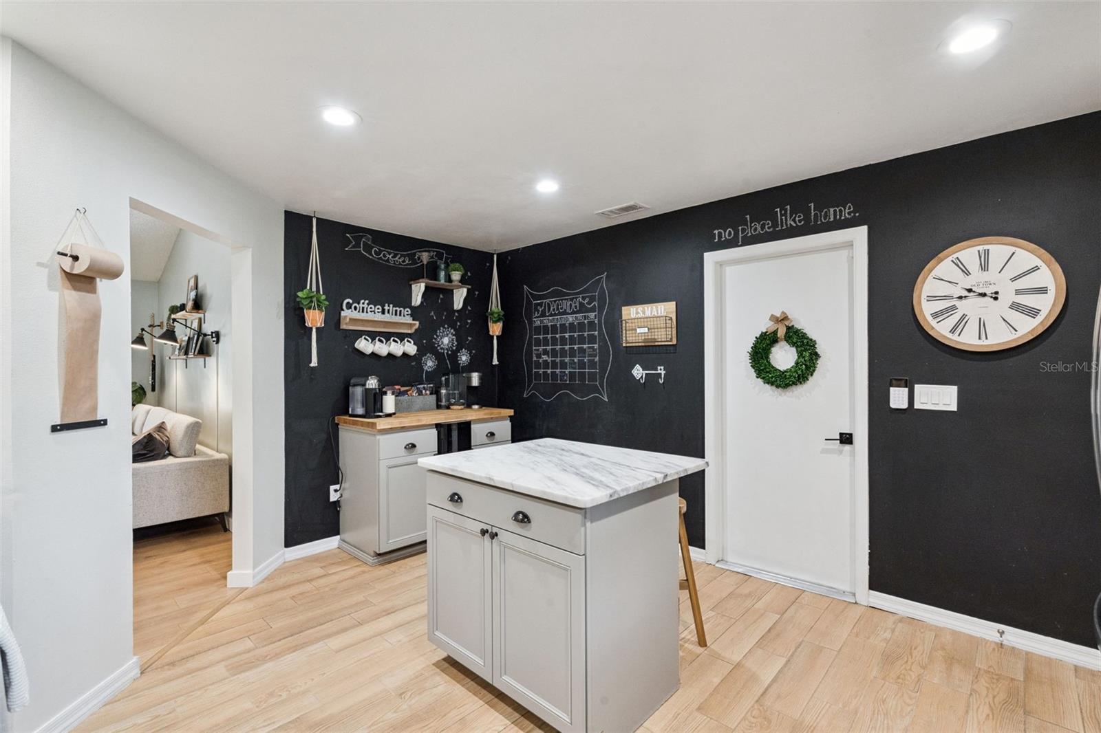 Image 19 of 58 For 625 Heather Brite Circle