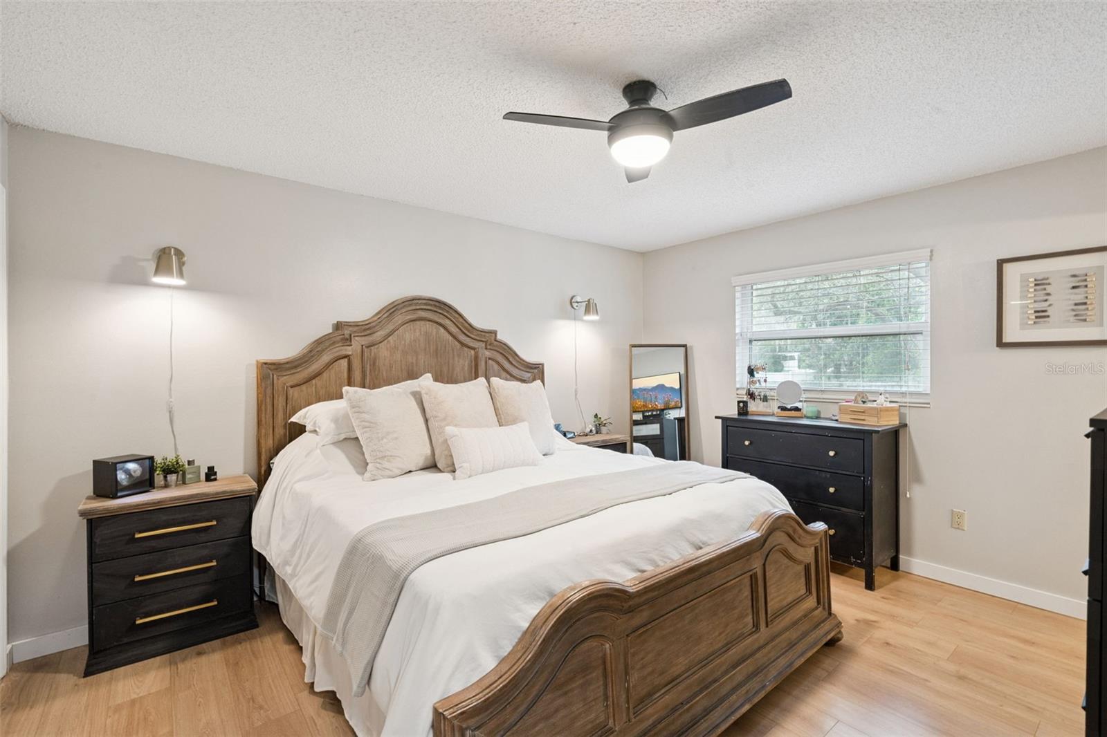 Image 26 of 58 For 625 Heather Brite Circle