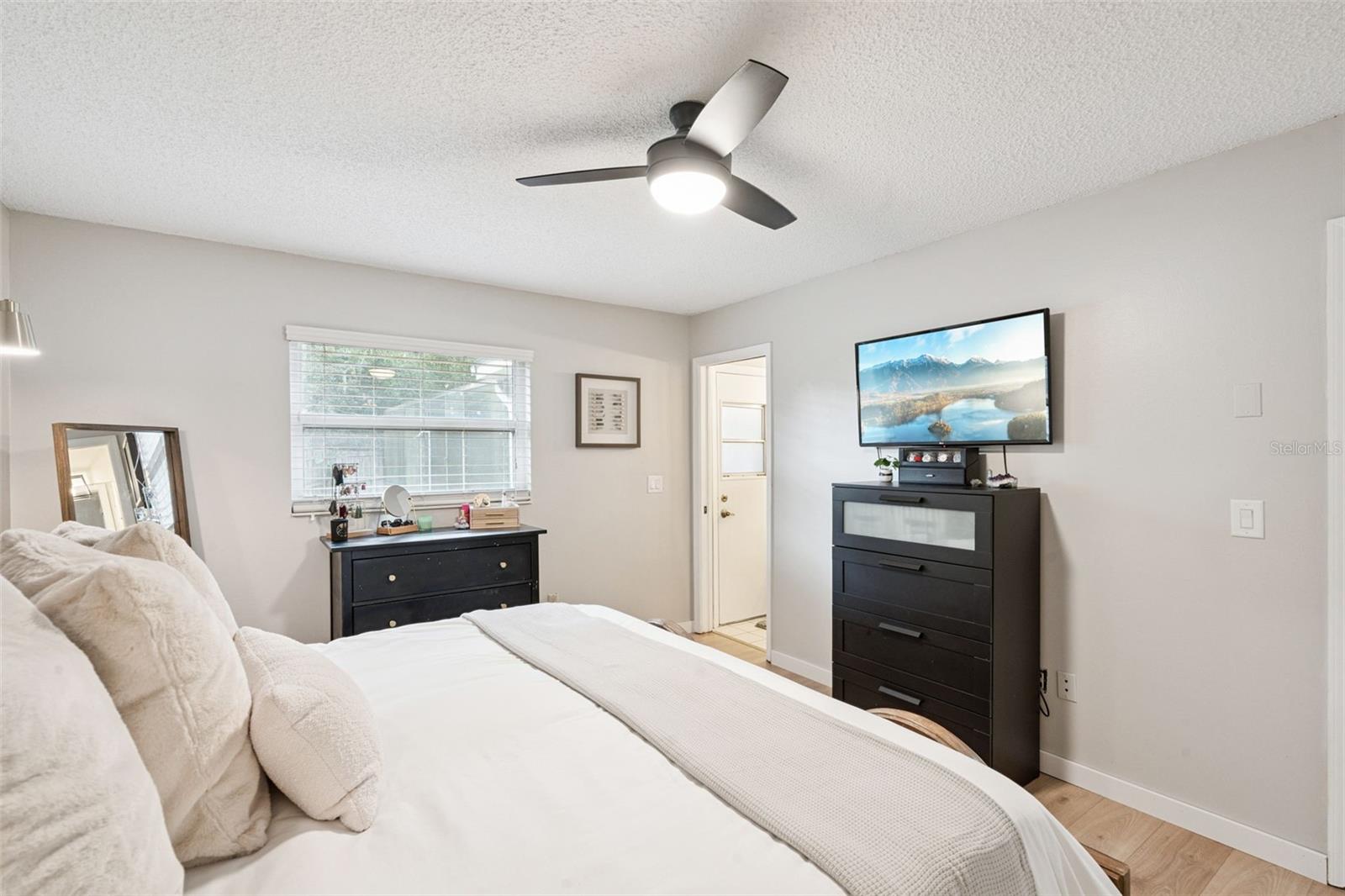 Image 28 of 58 For 625 Heather Brite Circle