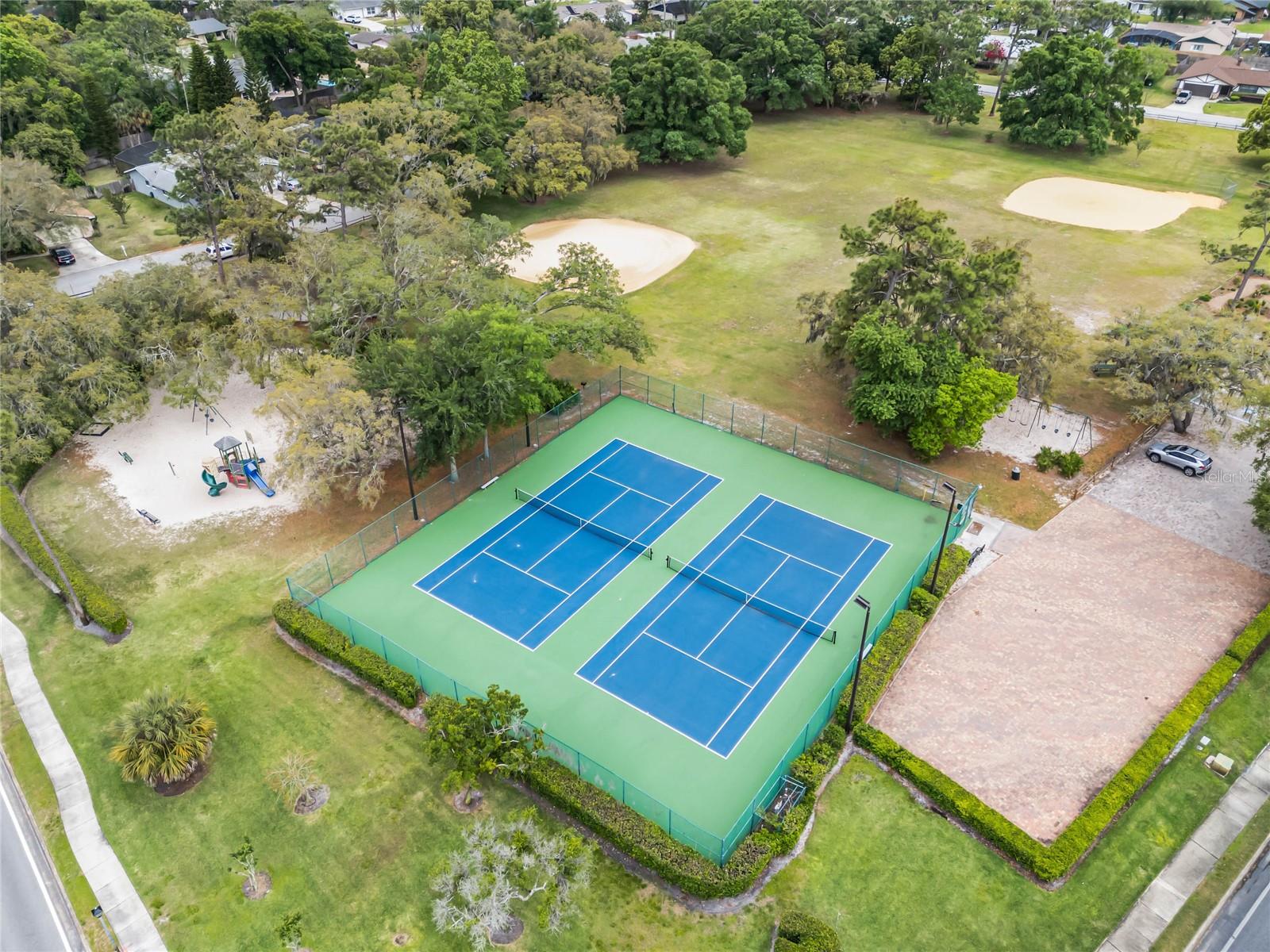 Image 49 of 58 For 625 Heather Brite Circle