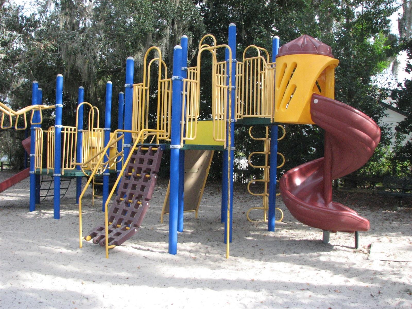 Image 56 of 58 For 625 Heather Brite Circle